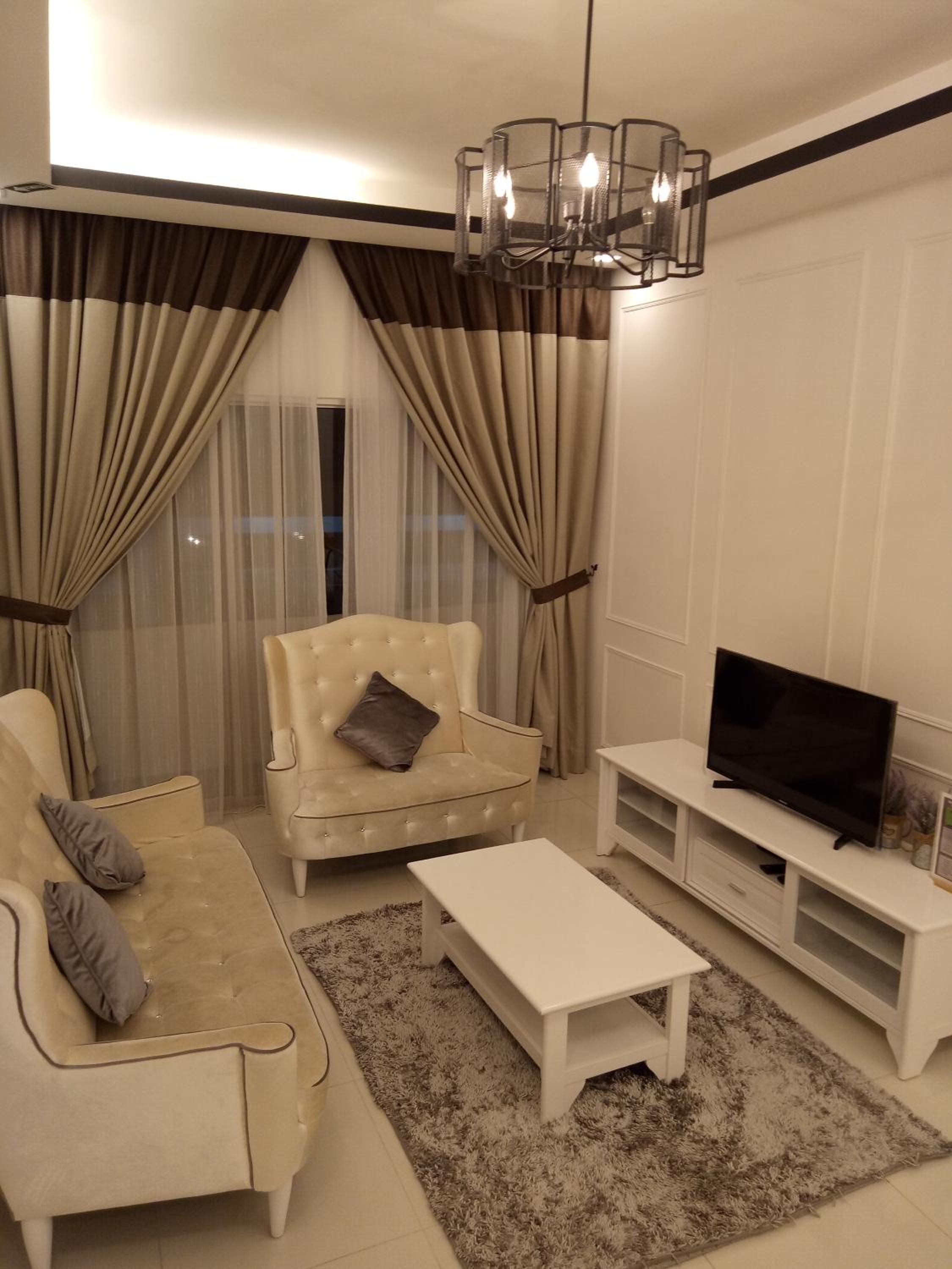 Three-Bedroom Apartment - Photo 18