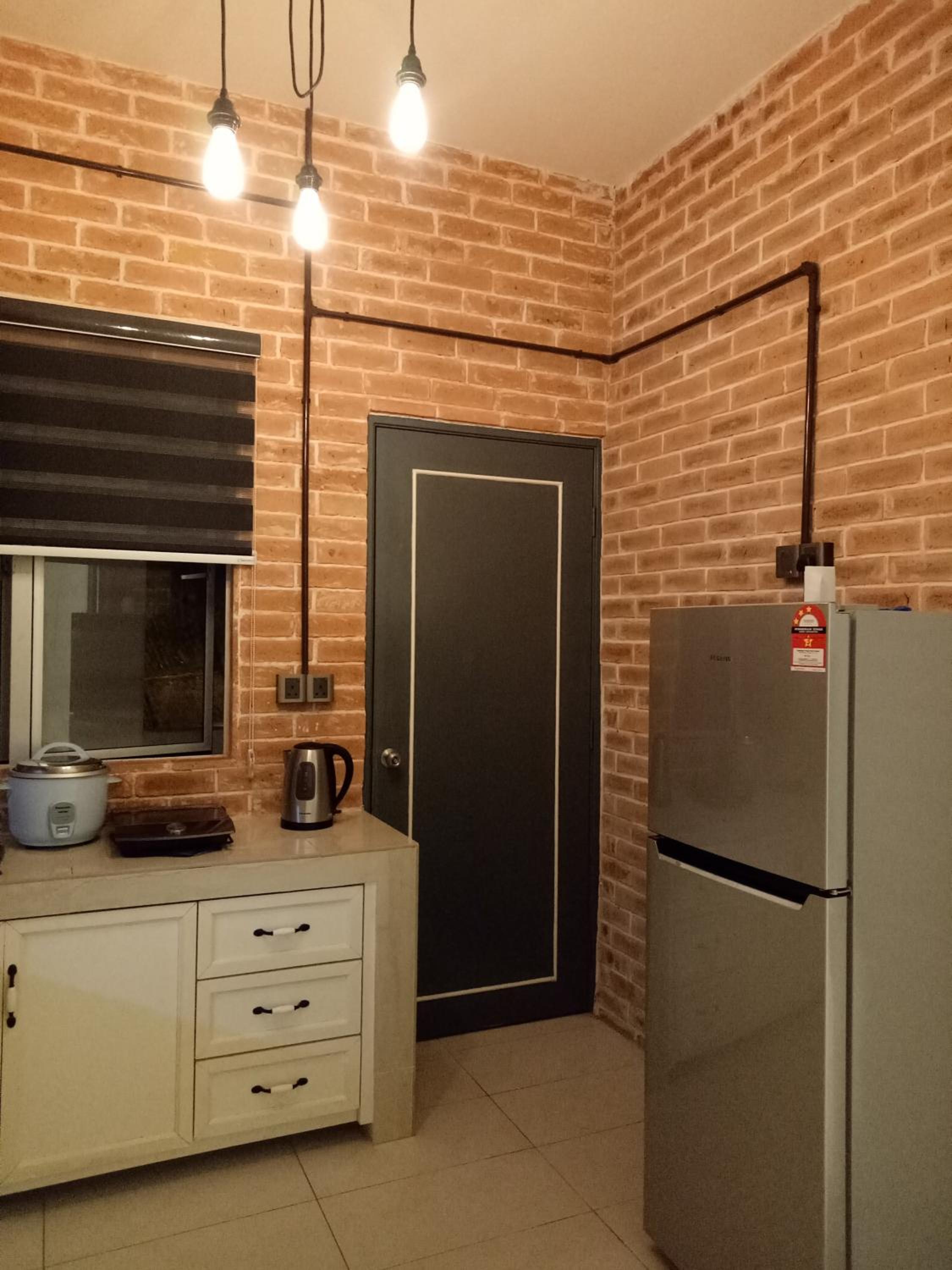 Three-Bedroom Apartment - Photo 25