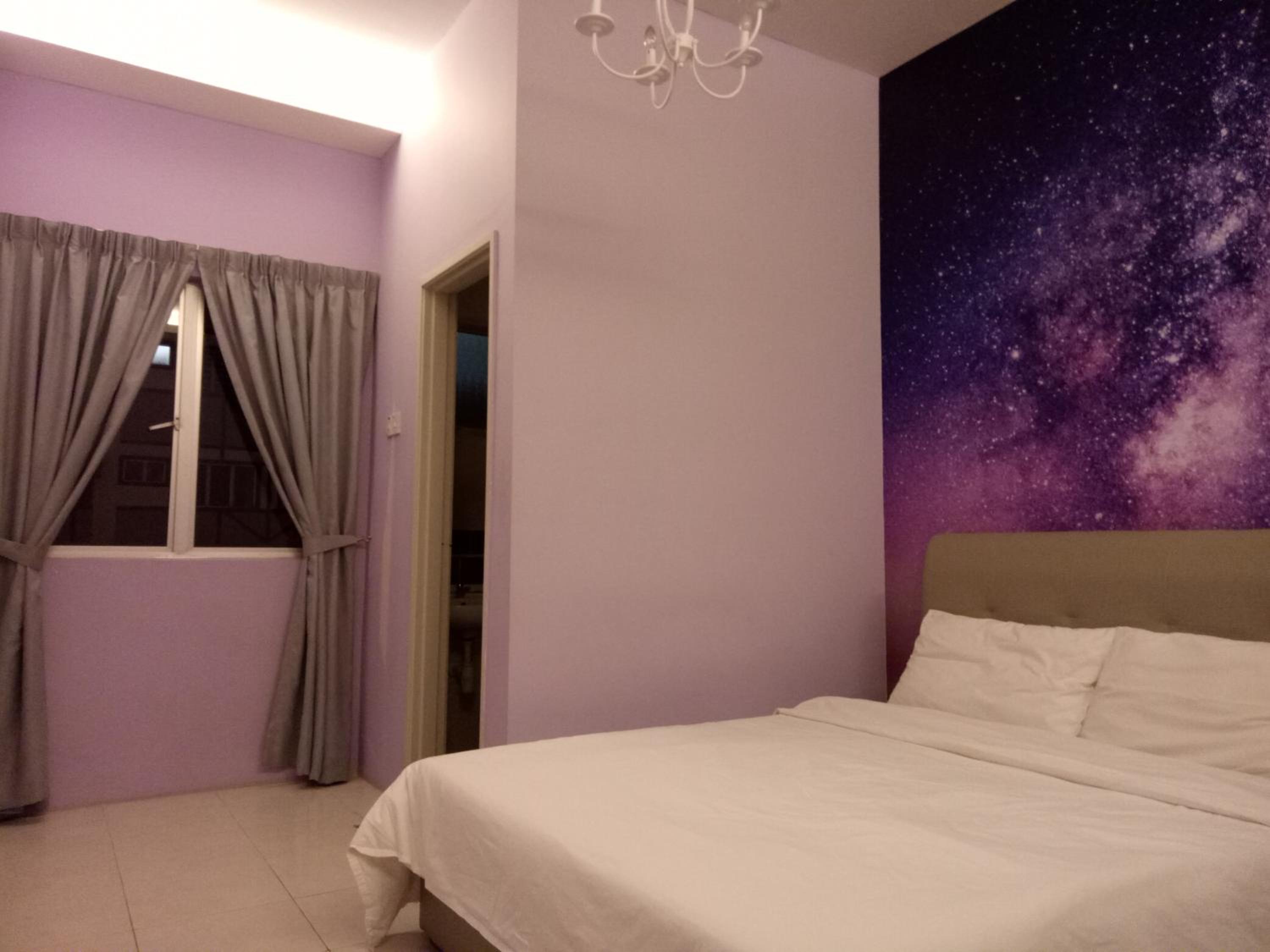 Three-Bedroom Apartment - Photo 12