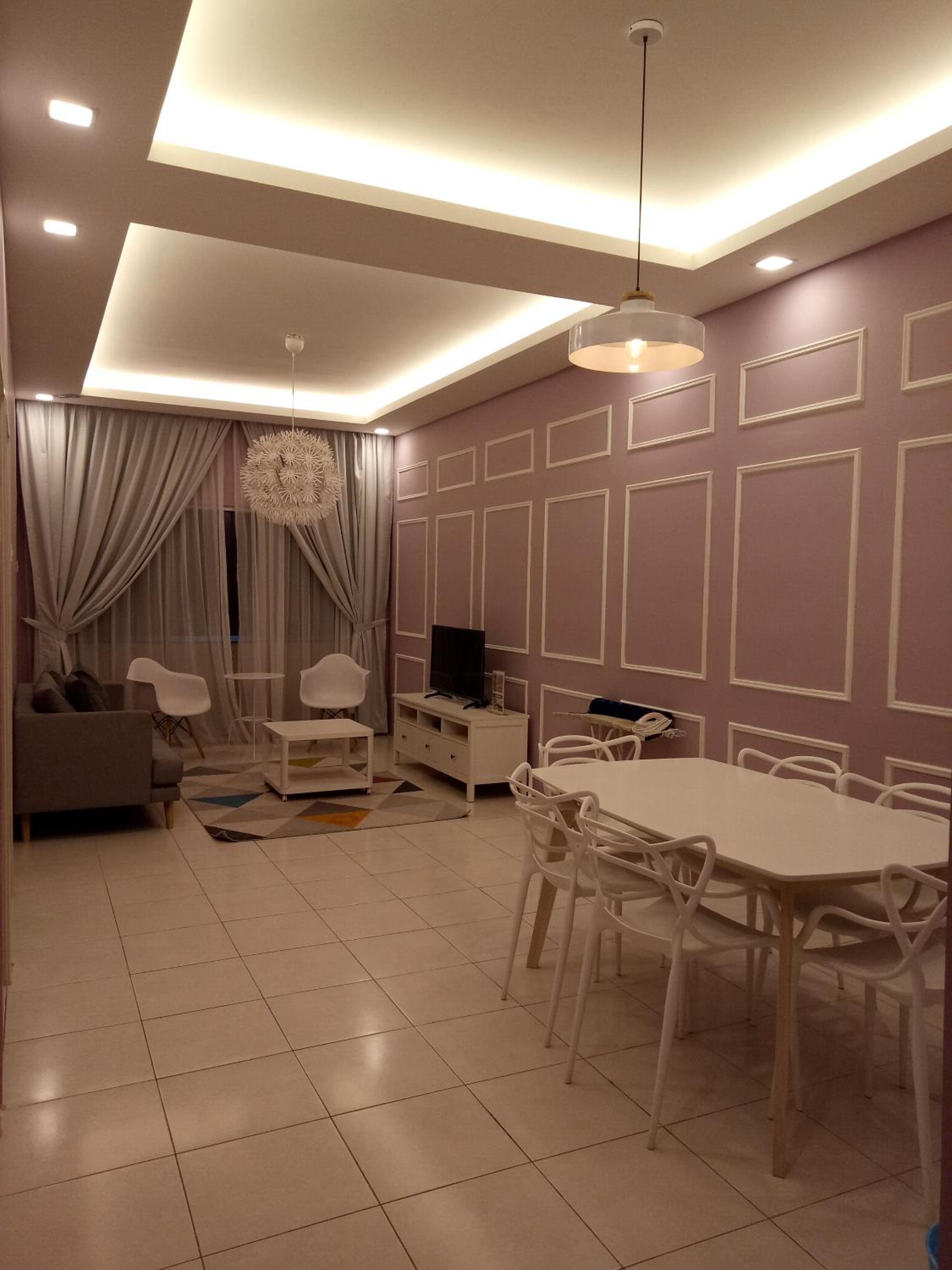 Three-Bedroom Apartment - Photo 5