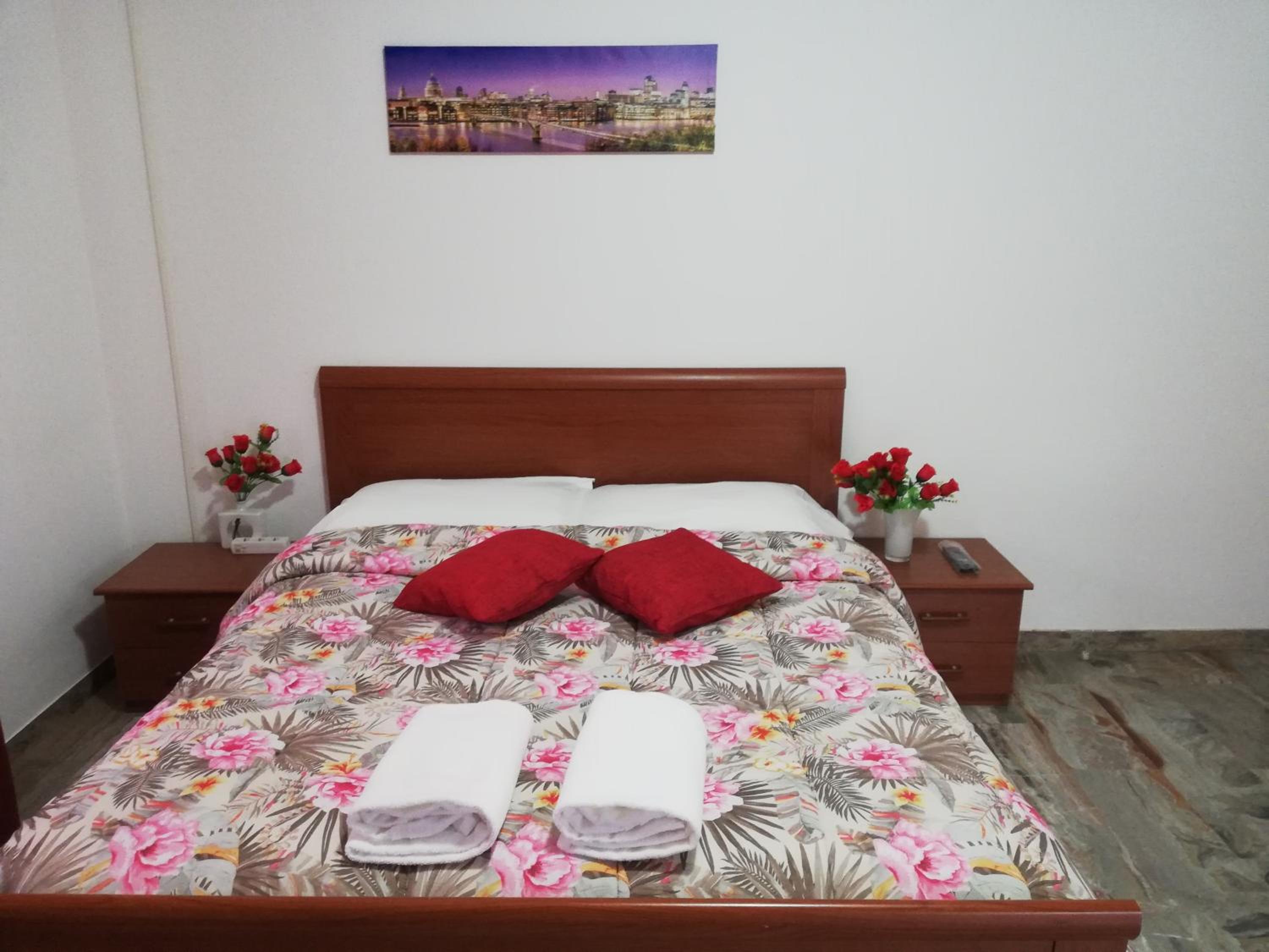 Standard Double Room with Shared Bathroom