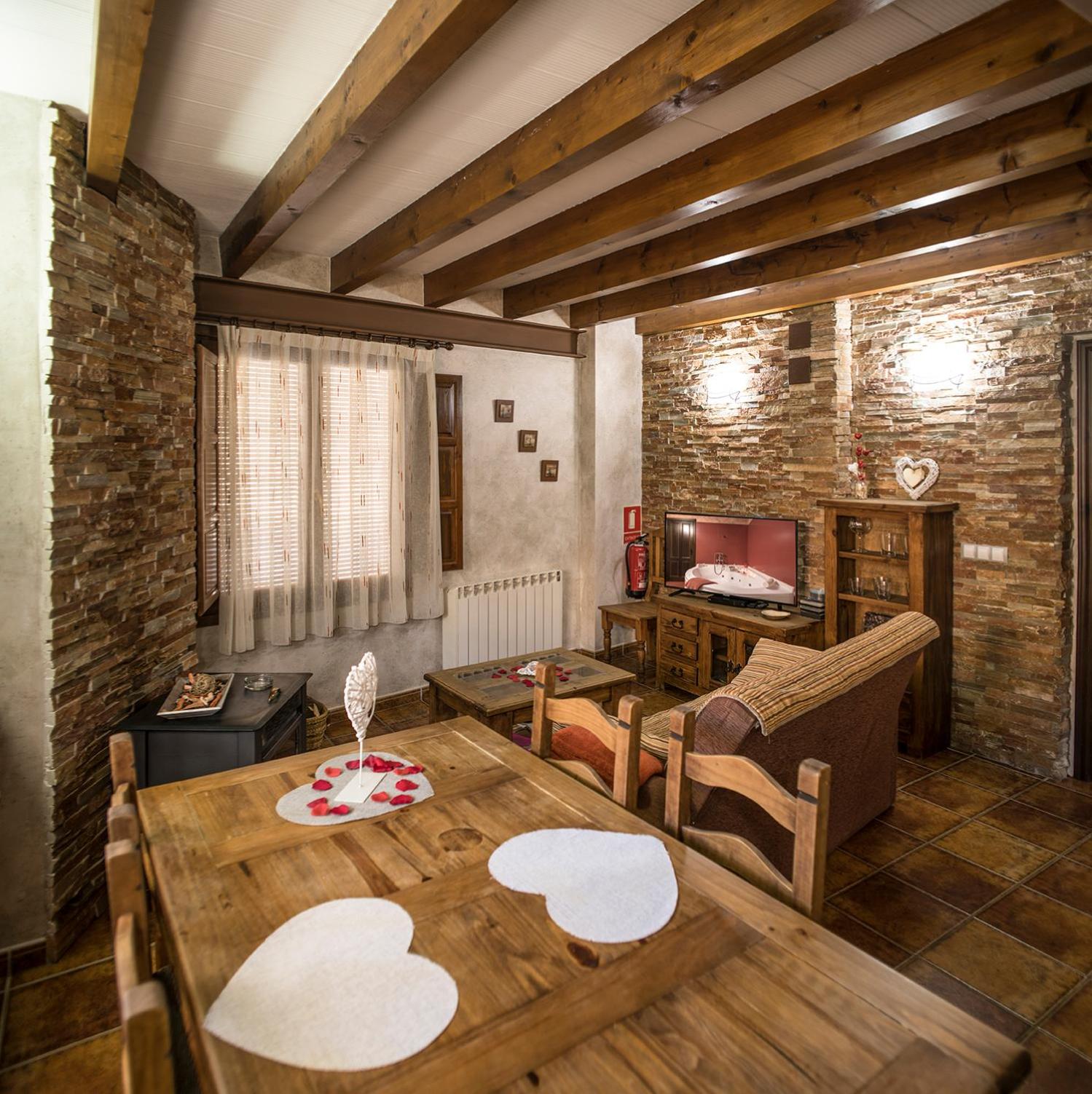 Habitación Deluxe (2 Adultos + 1 Niño)
