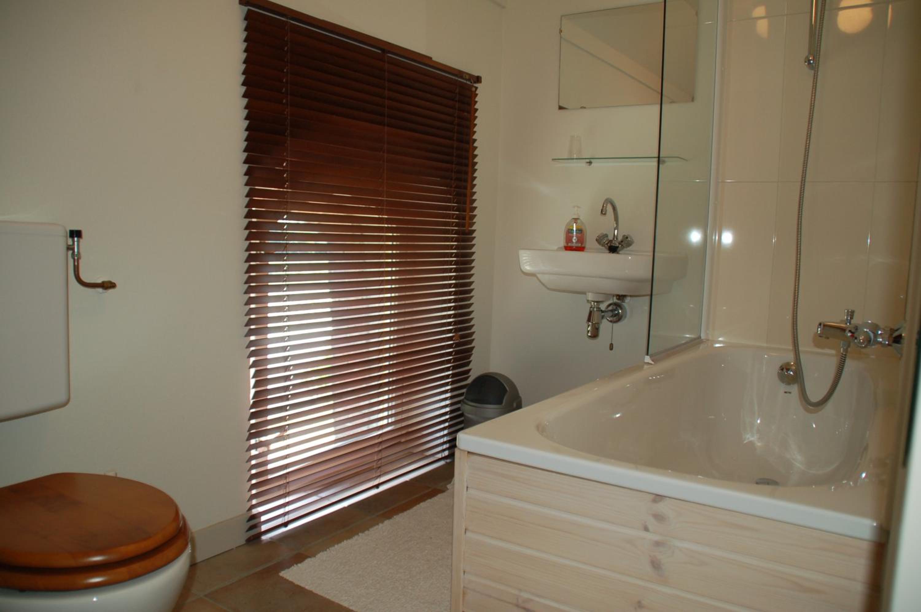 Double Room with View - Photo 4