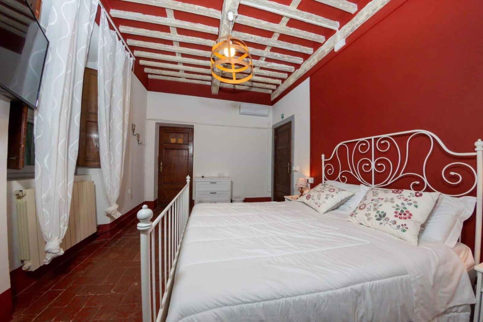 Family Suite - Photo 9
