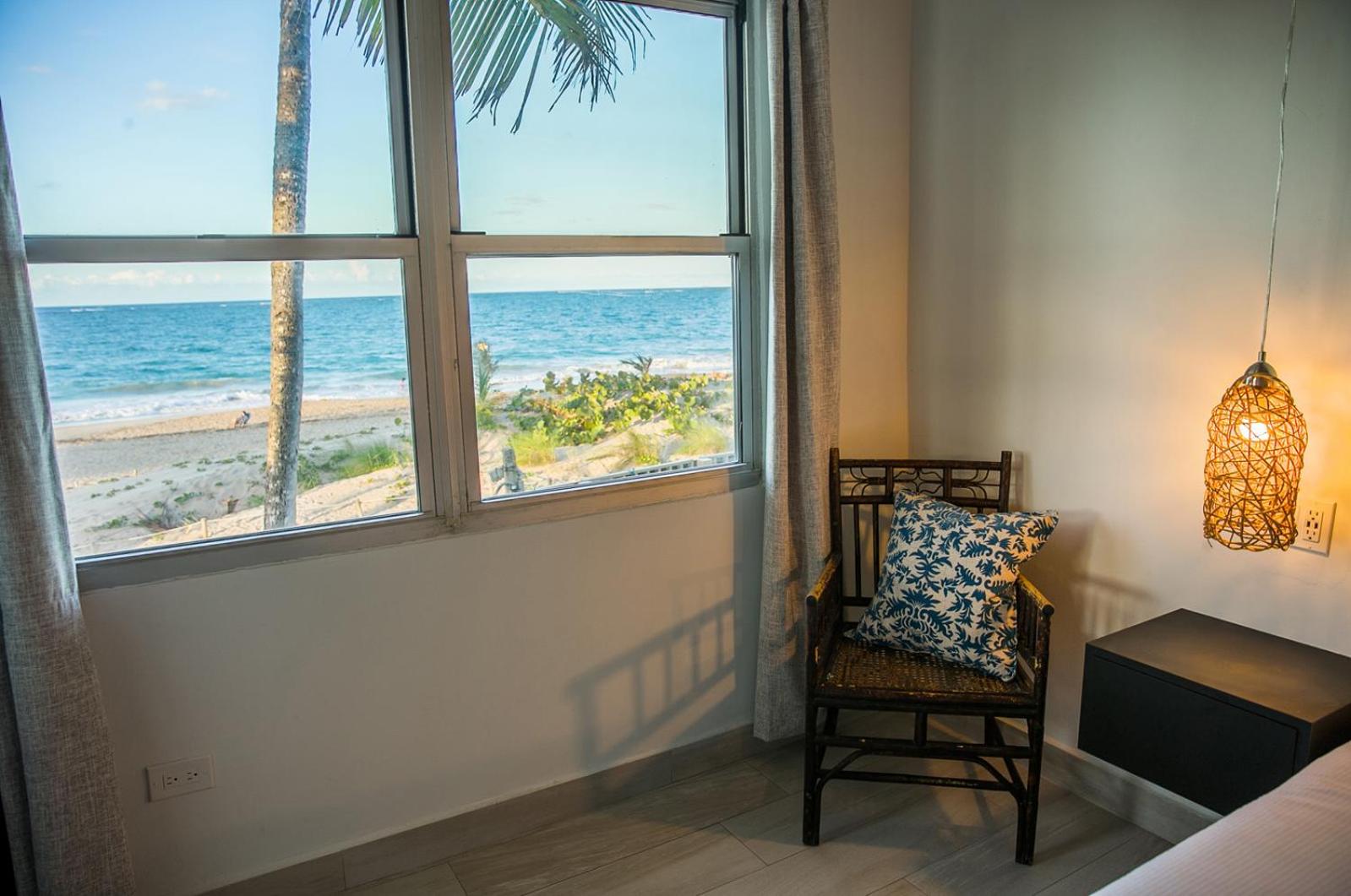 King or Queen Room with Ocean View photo 2