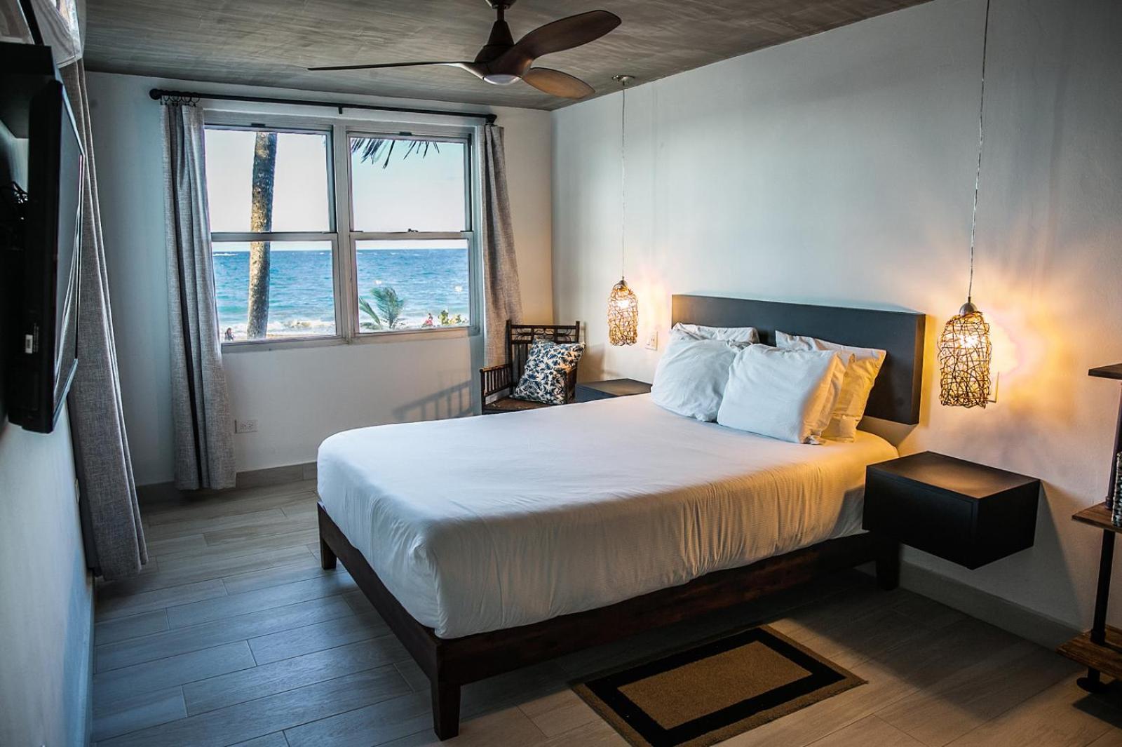 King or Queen Room with Ocean View photo 3