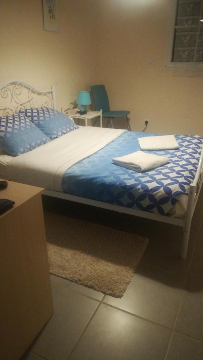 Double Room with Shared Bathroom photo 1