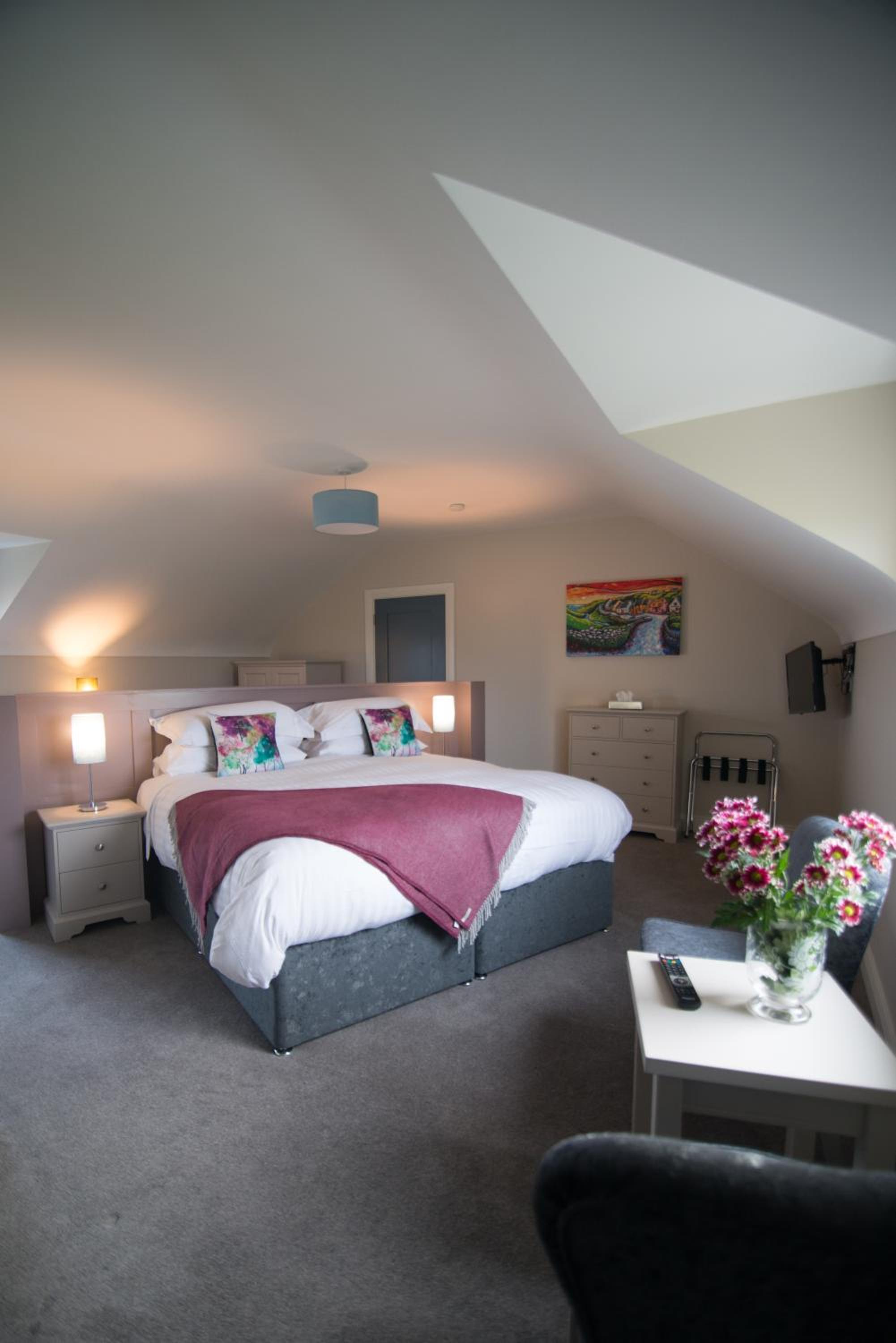 Deluxe Family Room
