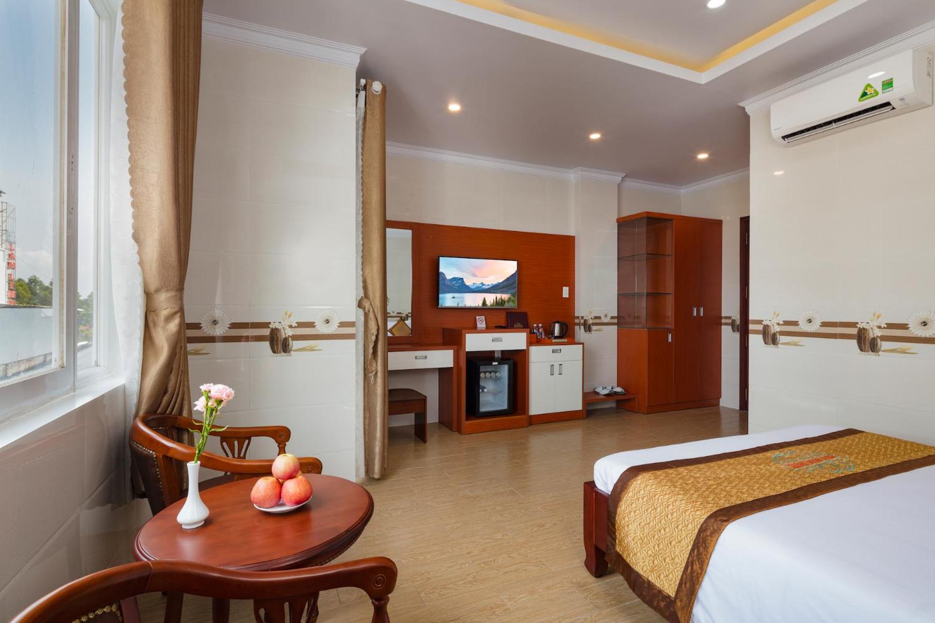 Large Double Room photo 1