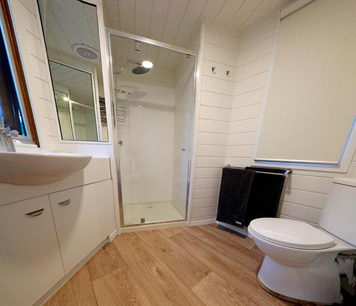 Three-Bedroom House - Photo 4
