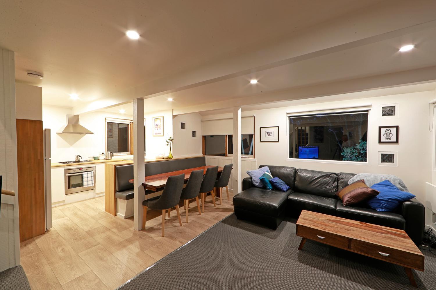 Three-Bedroom House - Photo 7