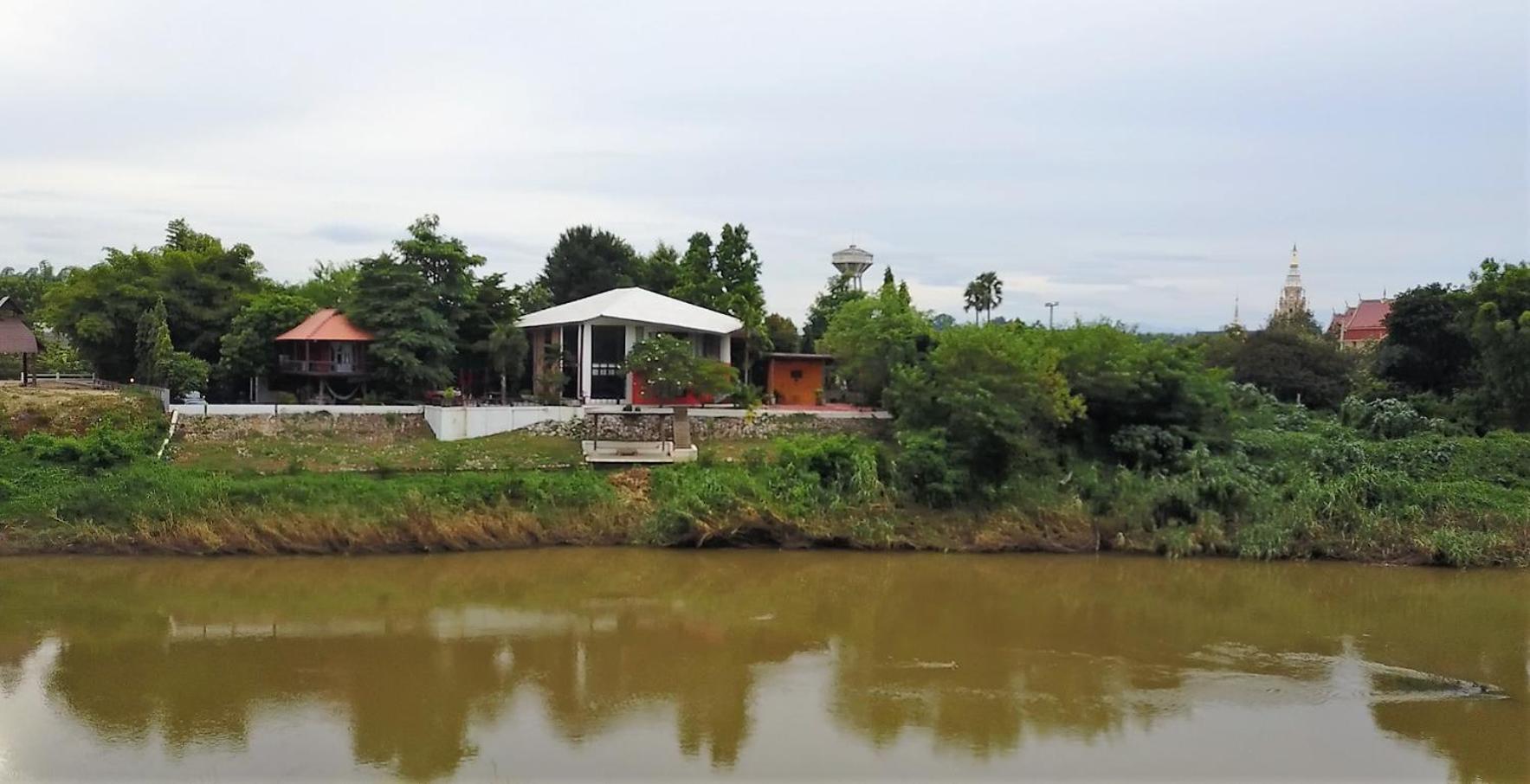 Four-Bedroom House - Photo 114