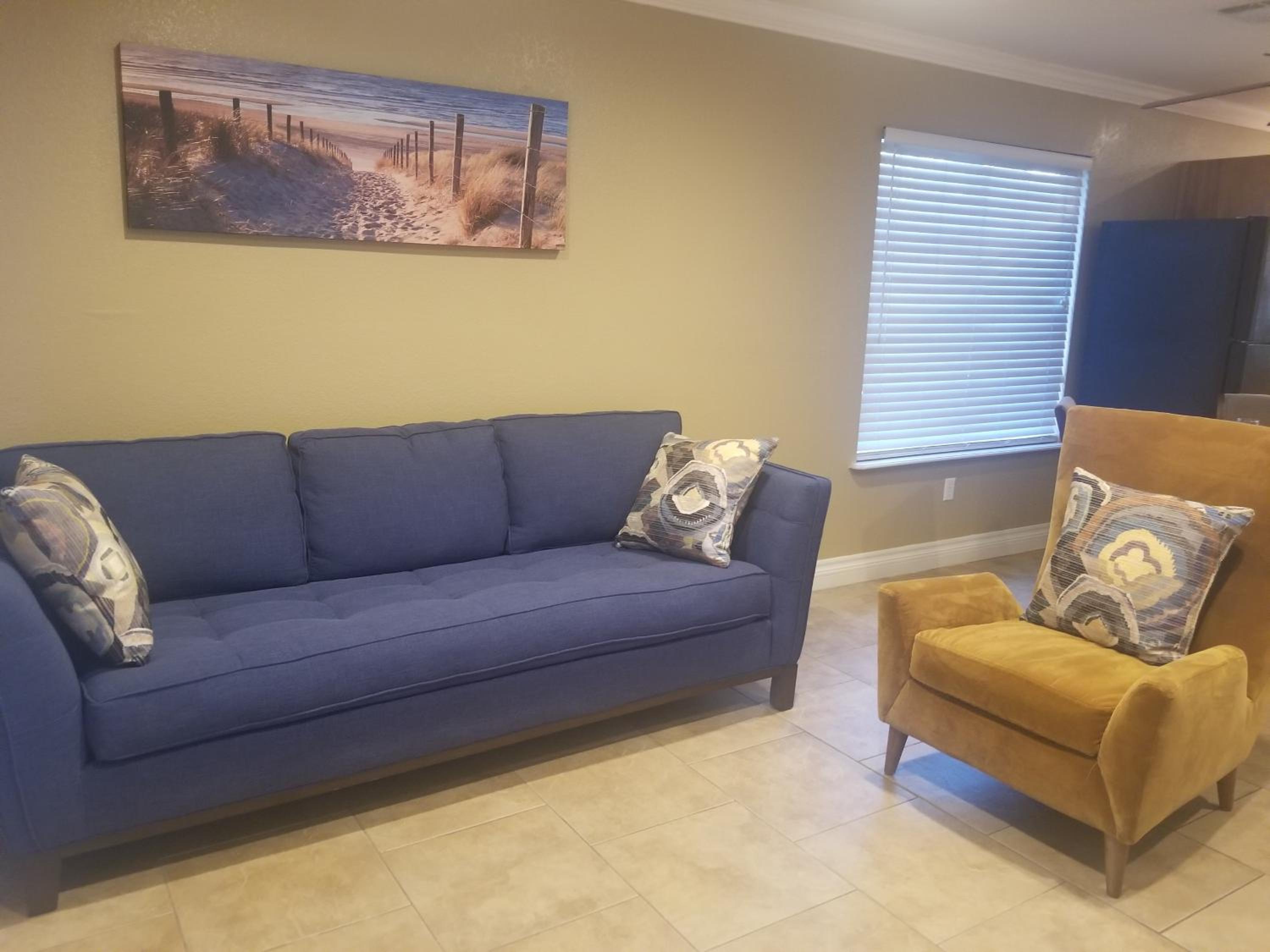 Two-Bedroom House - Photo 48