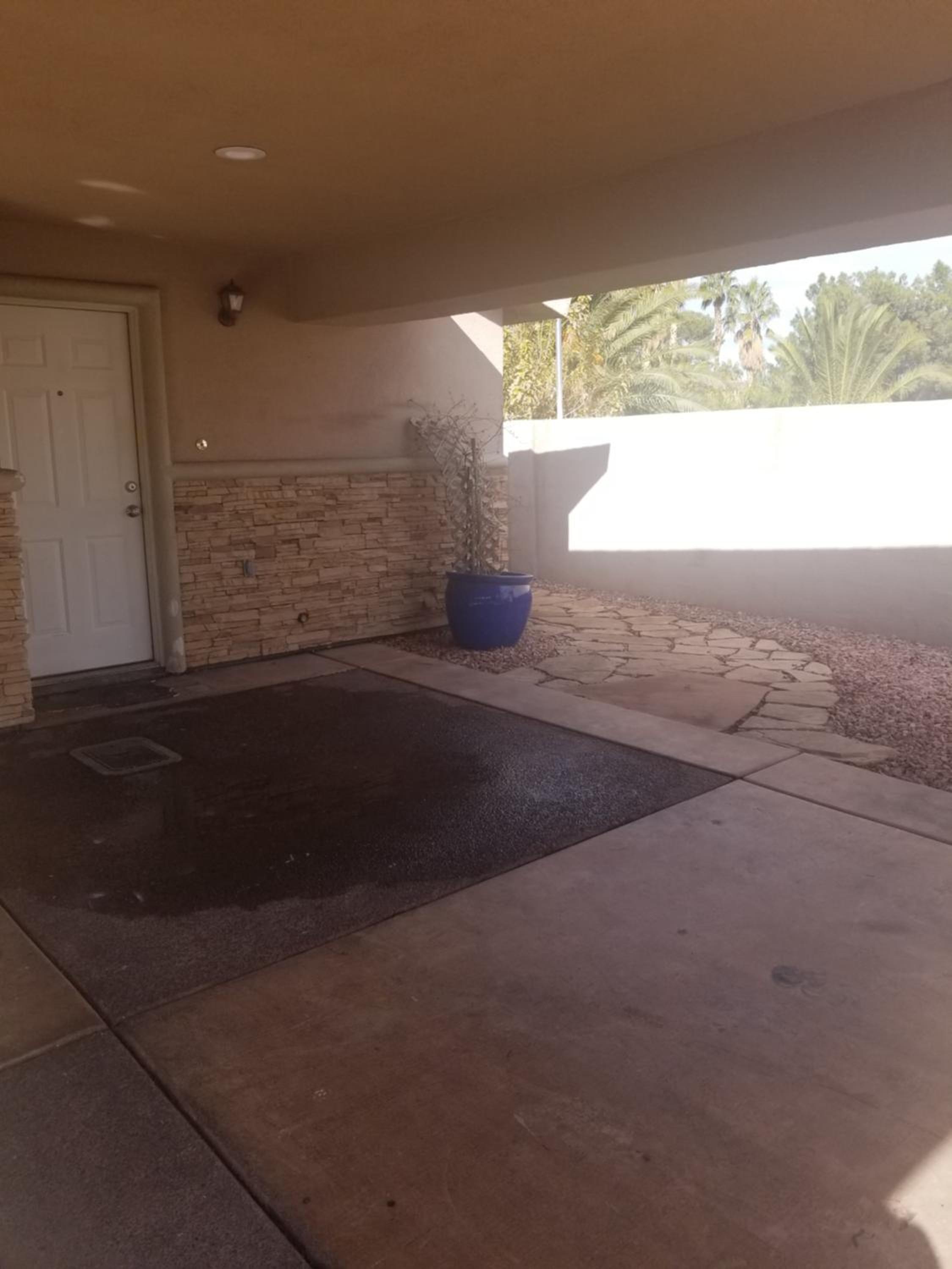 Two-Bedroom House - Photo 15