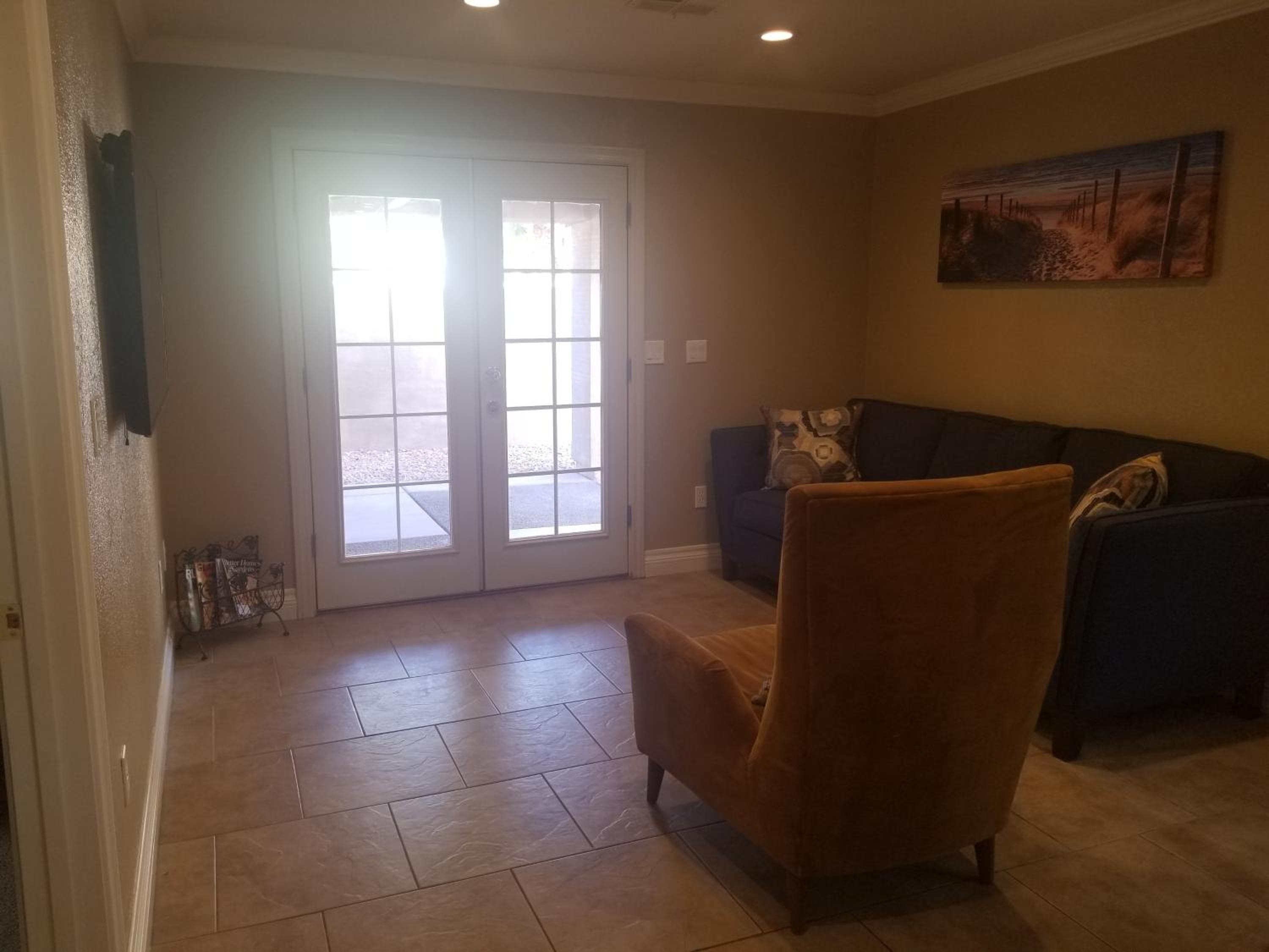 Two-Bedroom House - Photo 16