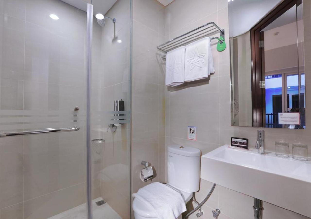 Superior Twin Room with Balcony photo 2
