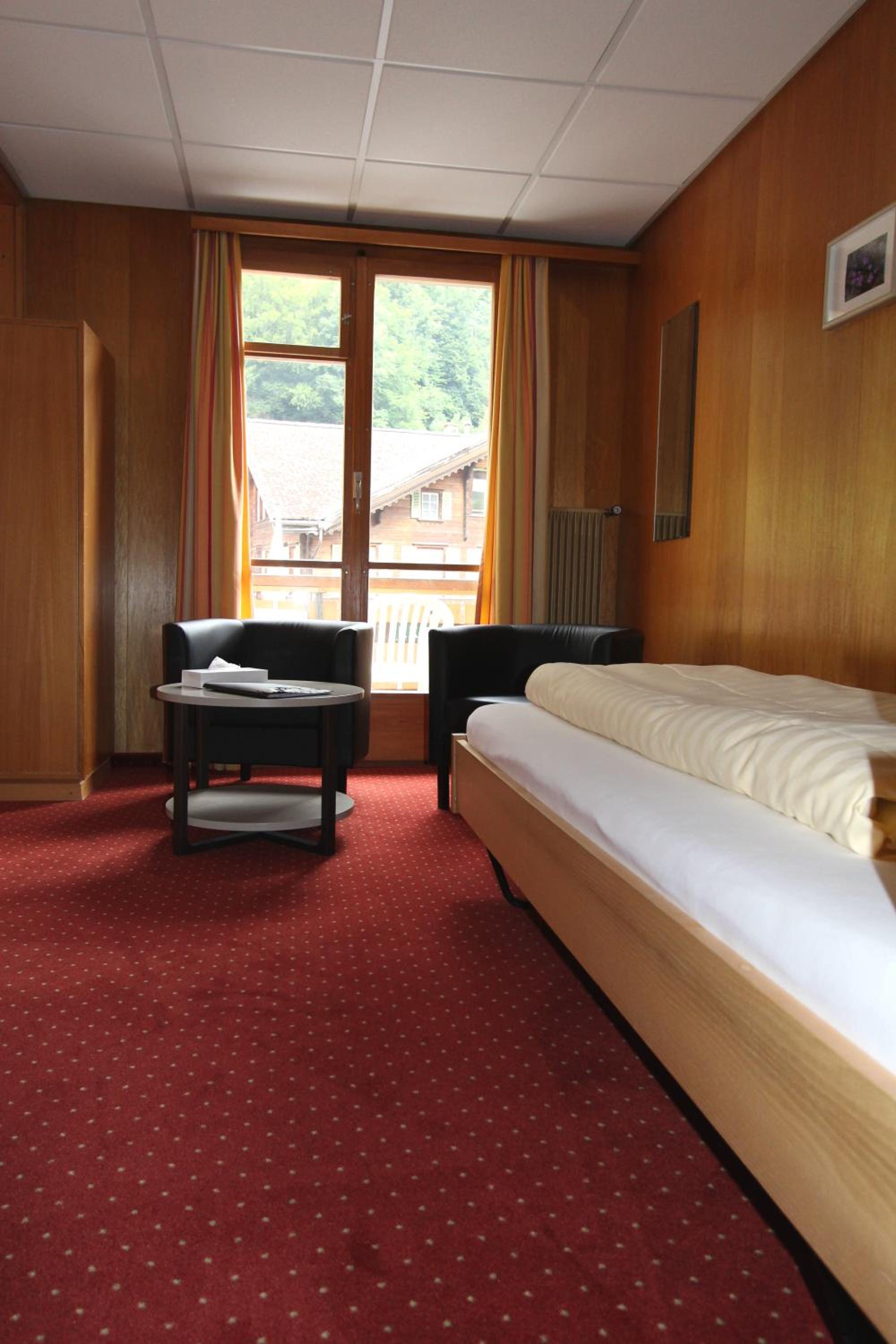 Twin Room with Balcony photo 3