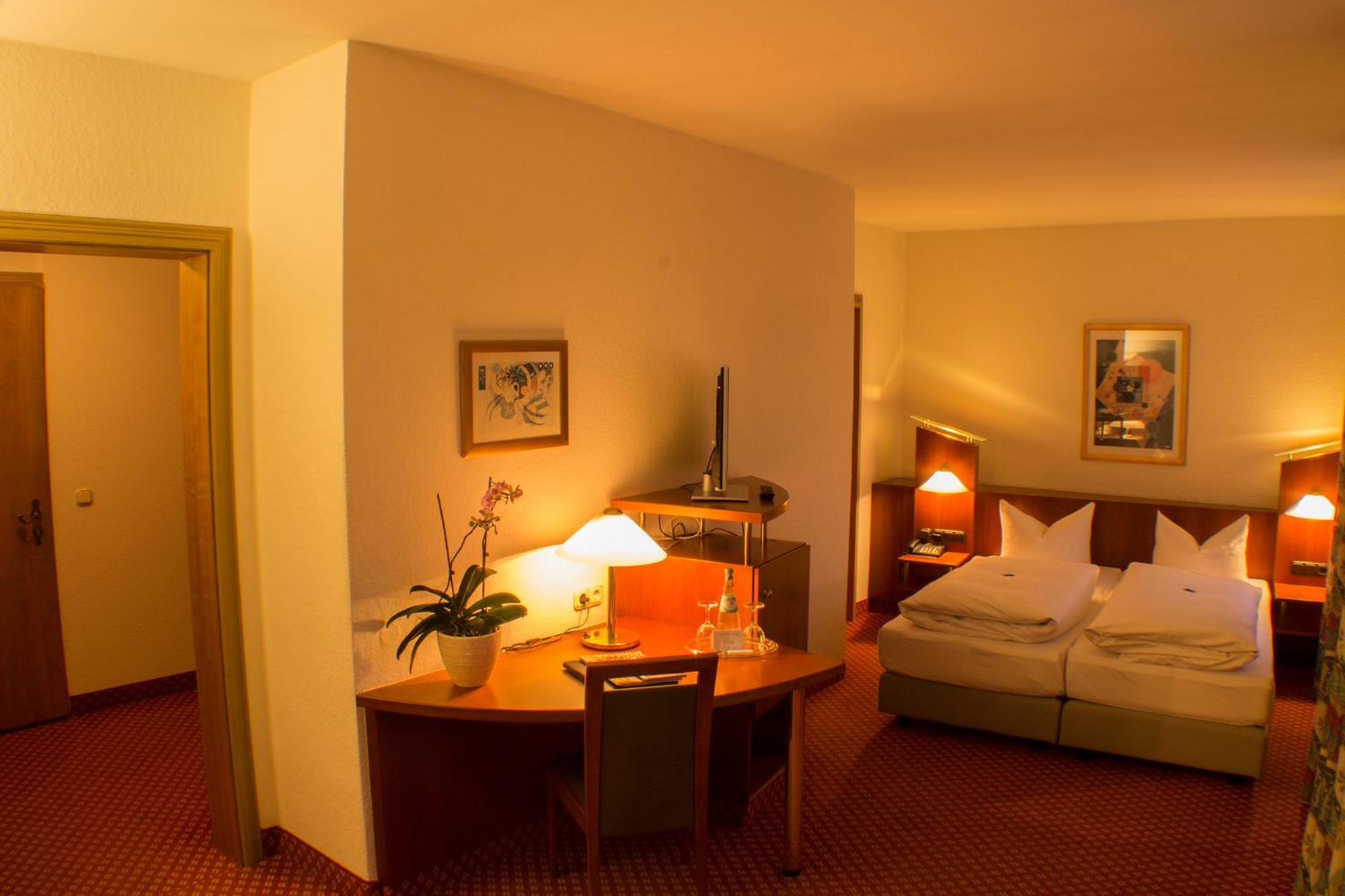Double Room - Photo 15