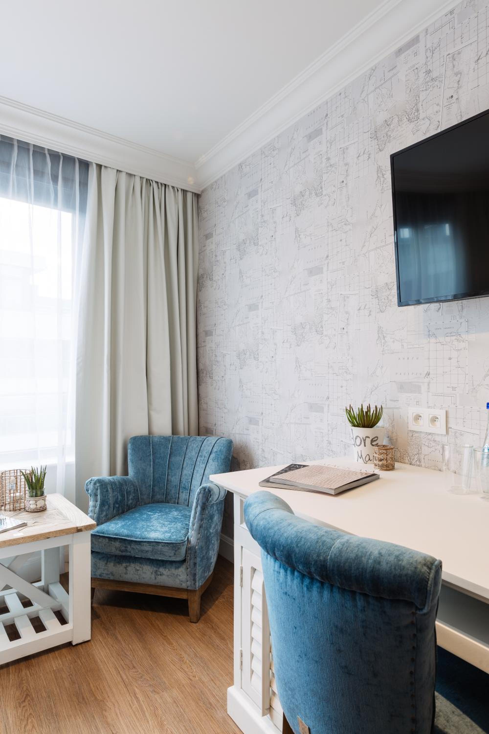 Hamptons double room streetview - Photo 3