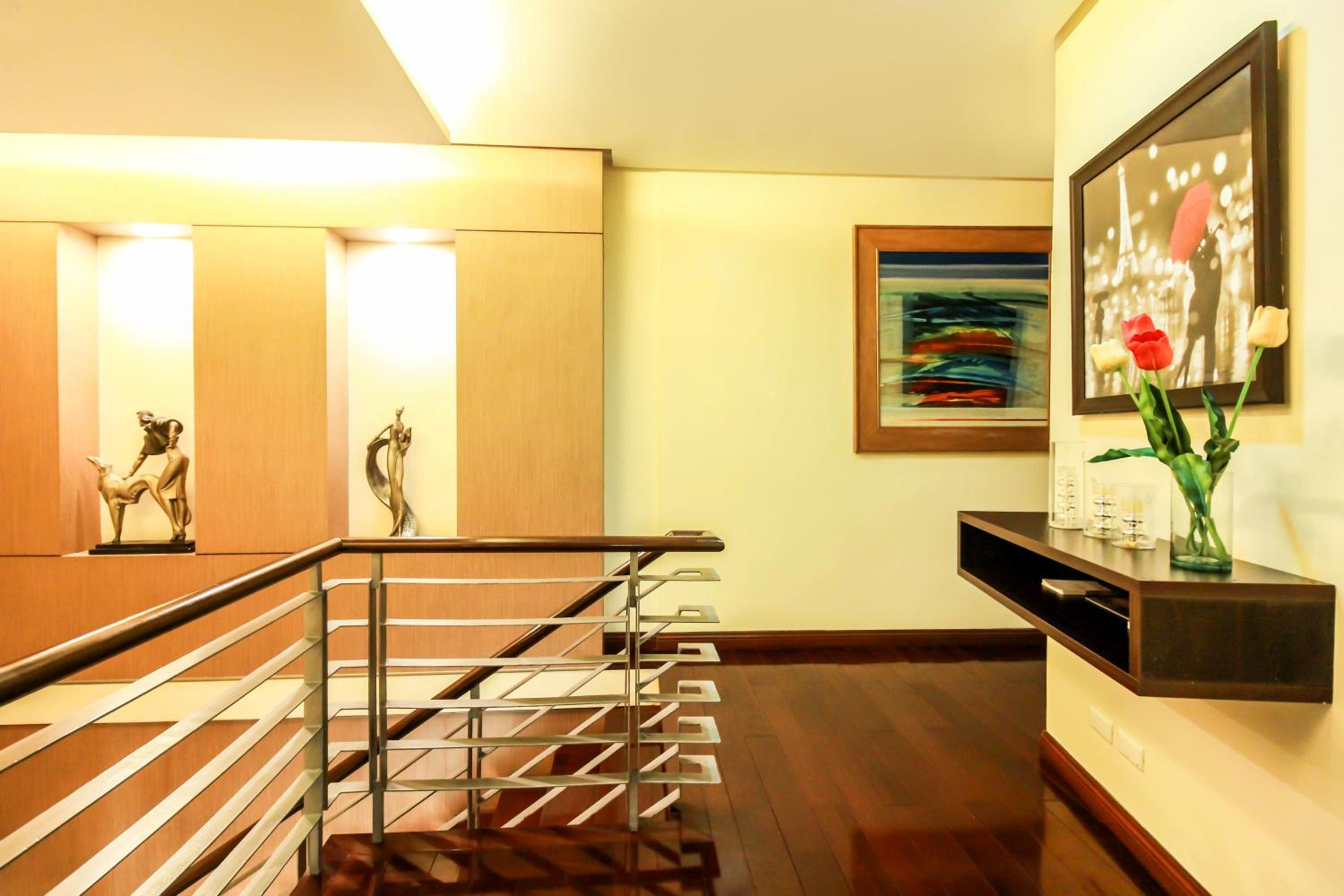 Three-Bedroom Suite - Photo 26