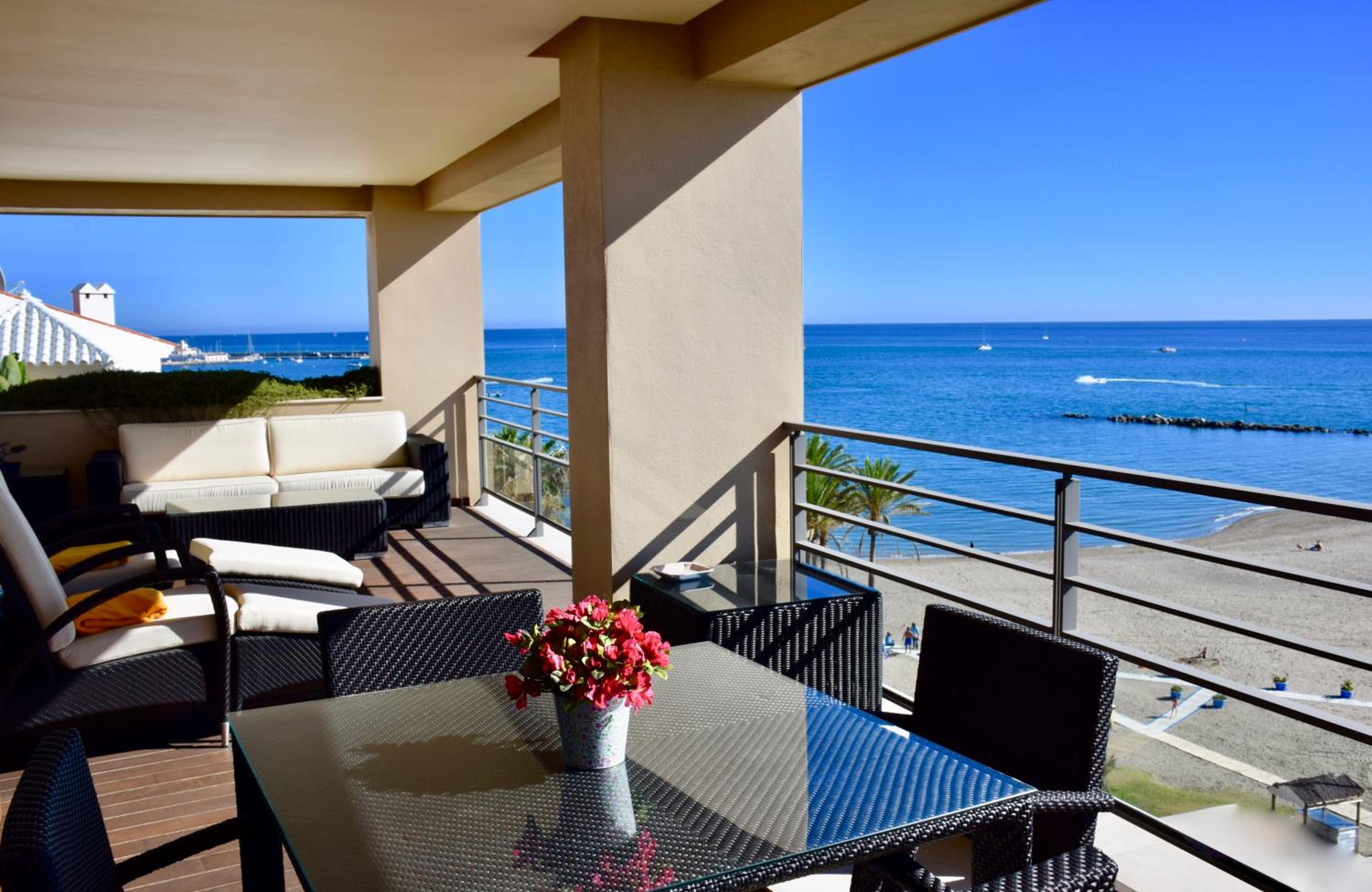 Presidential Suite for 6 Guests photo 2