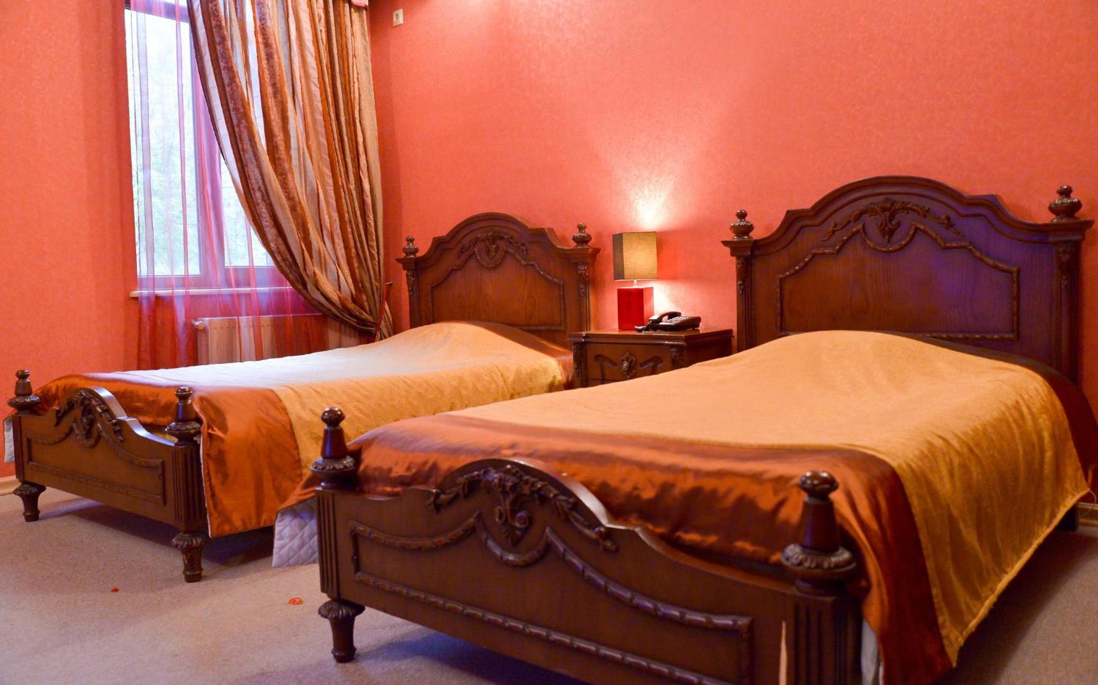Twin Room with City View photo 1