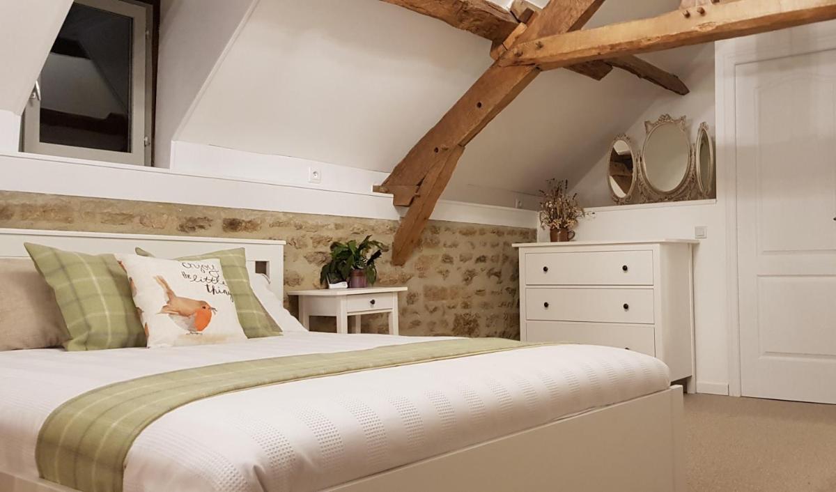 One-Bedroom House photo 1