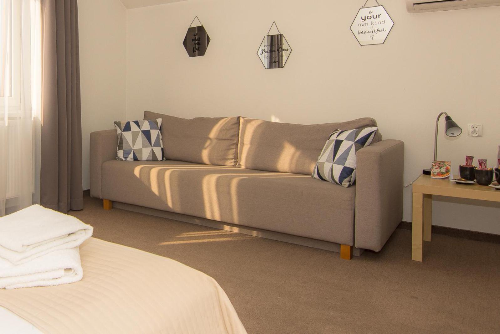 Triple Room - Photo 2
