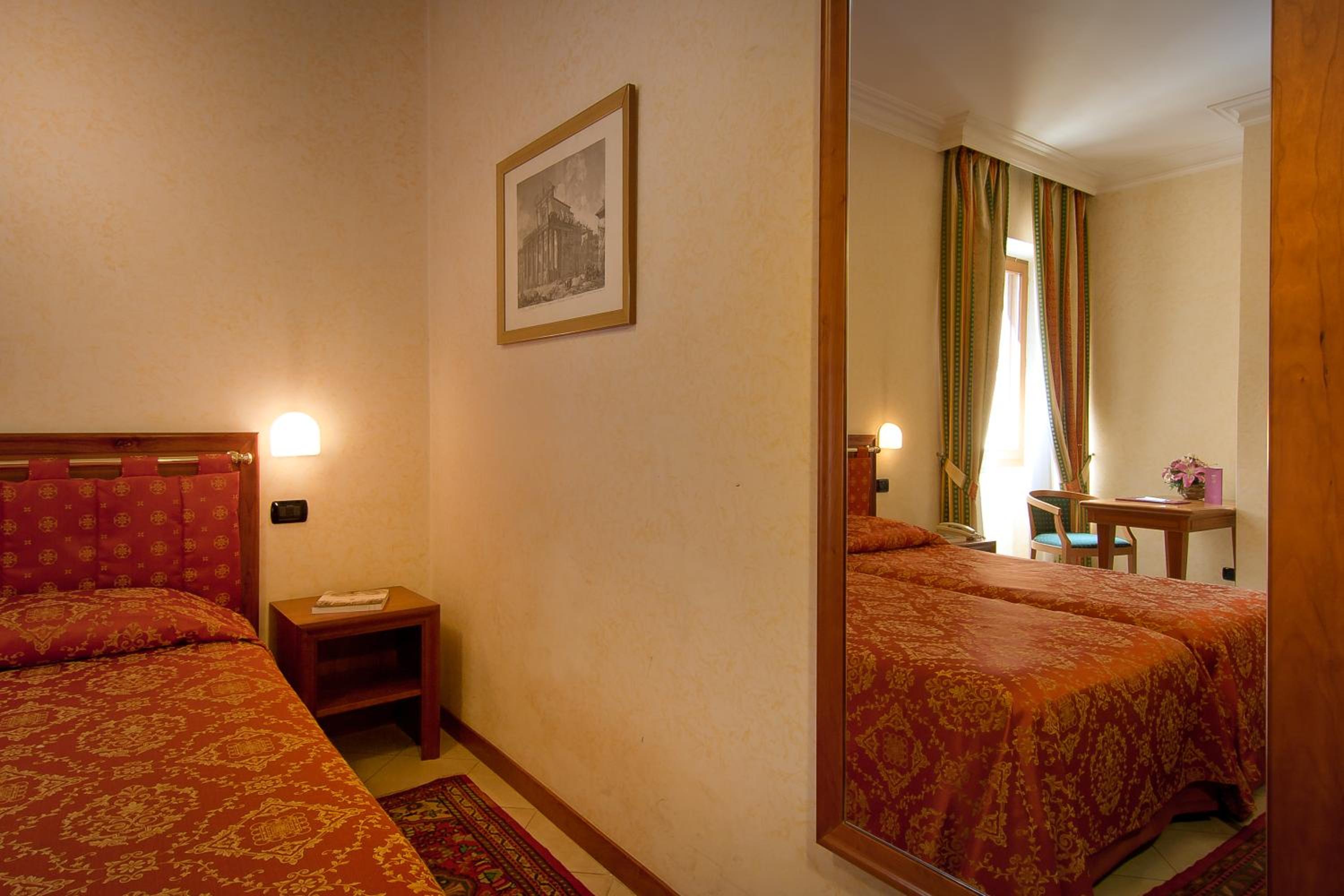 Superior Double or Twin Room photo 2