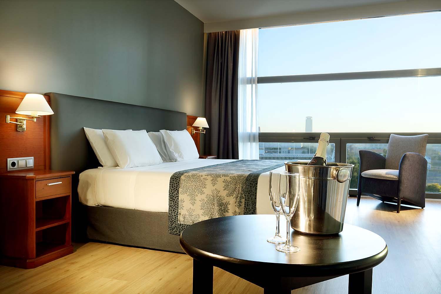 Twin Room - Photo 11