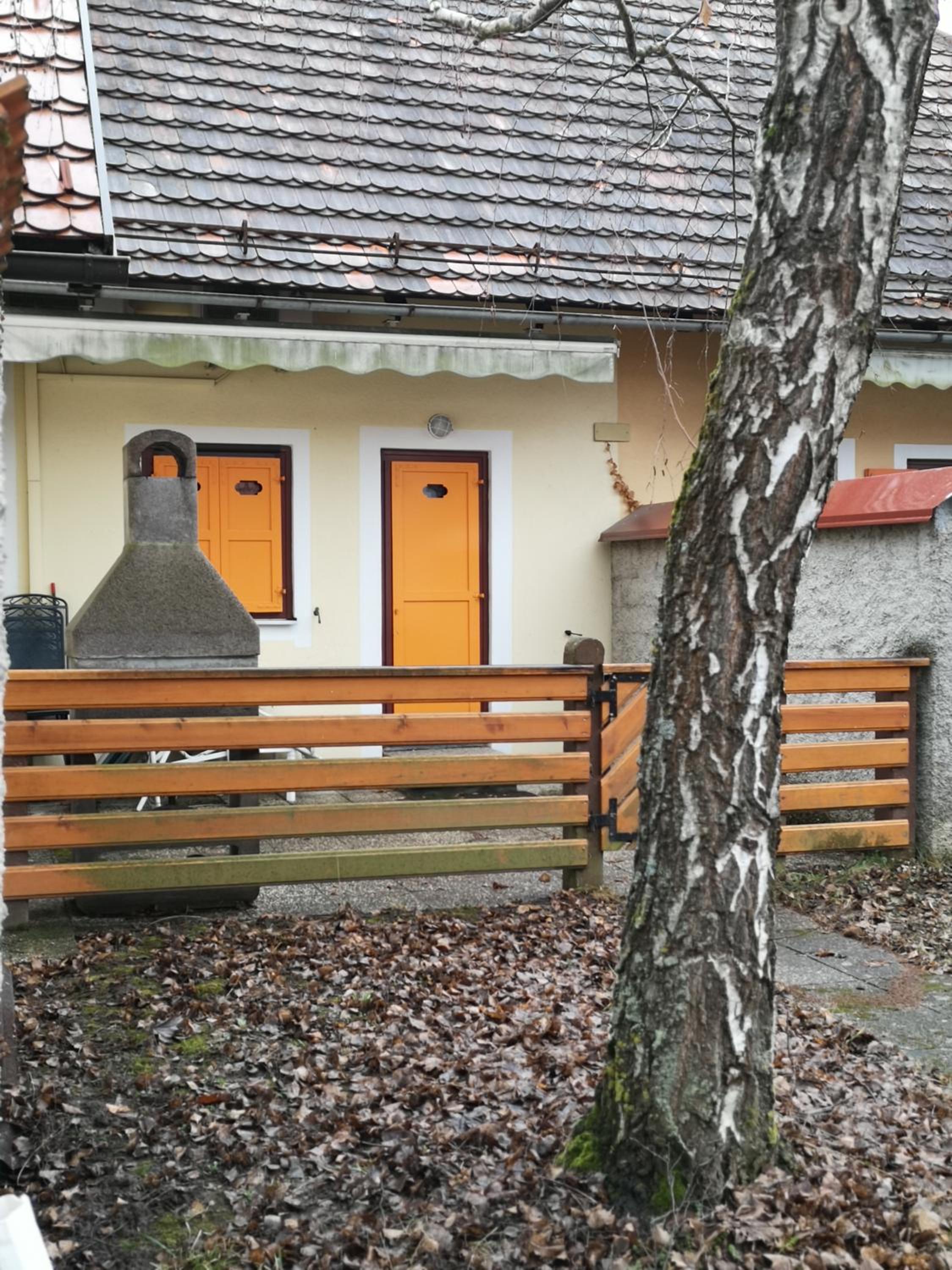 Two-Bedroom House photo 3