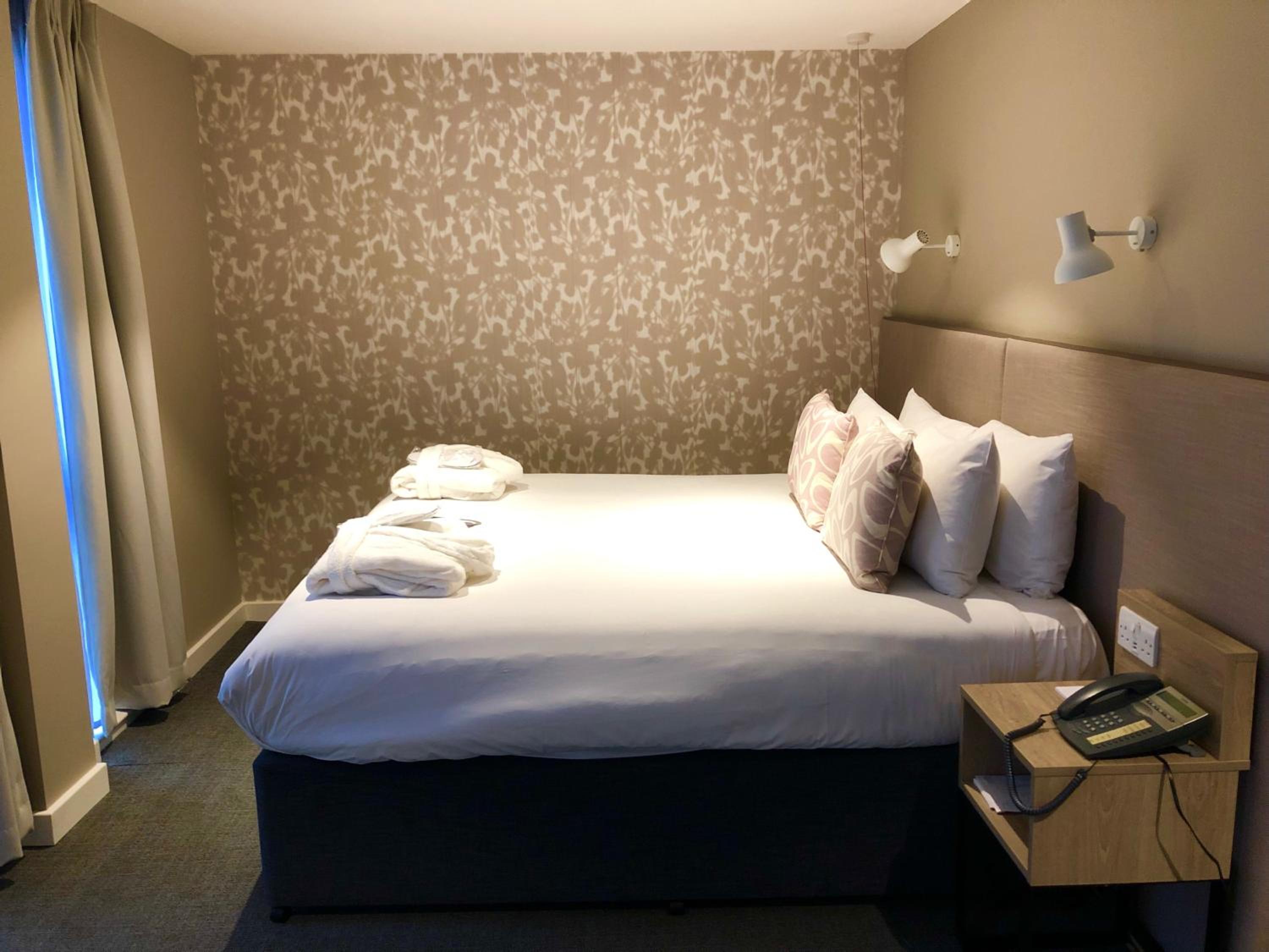 Double Room - Disability Access photo 1