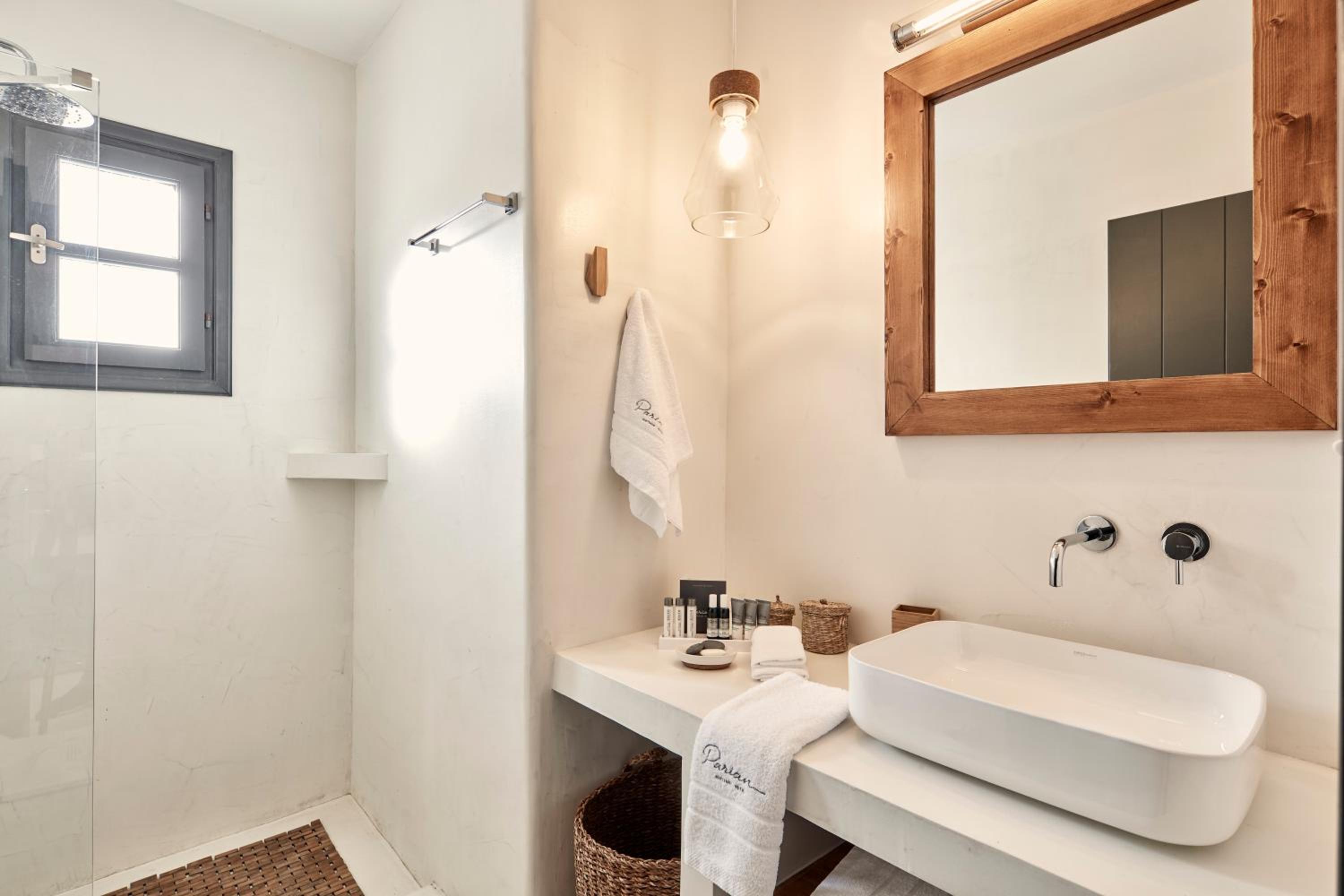 Superior Double Room - Photo 12