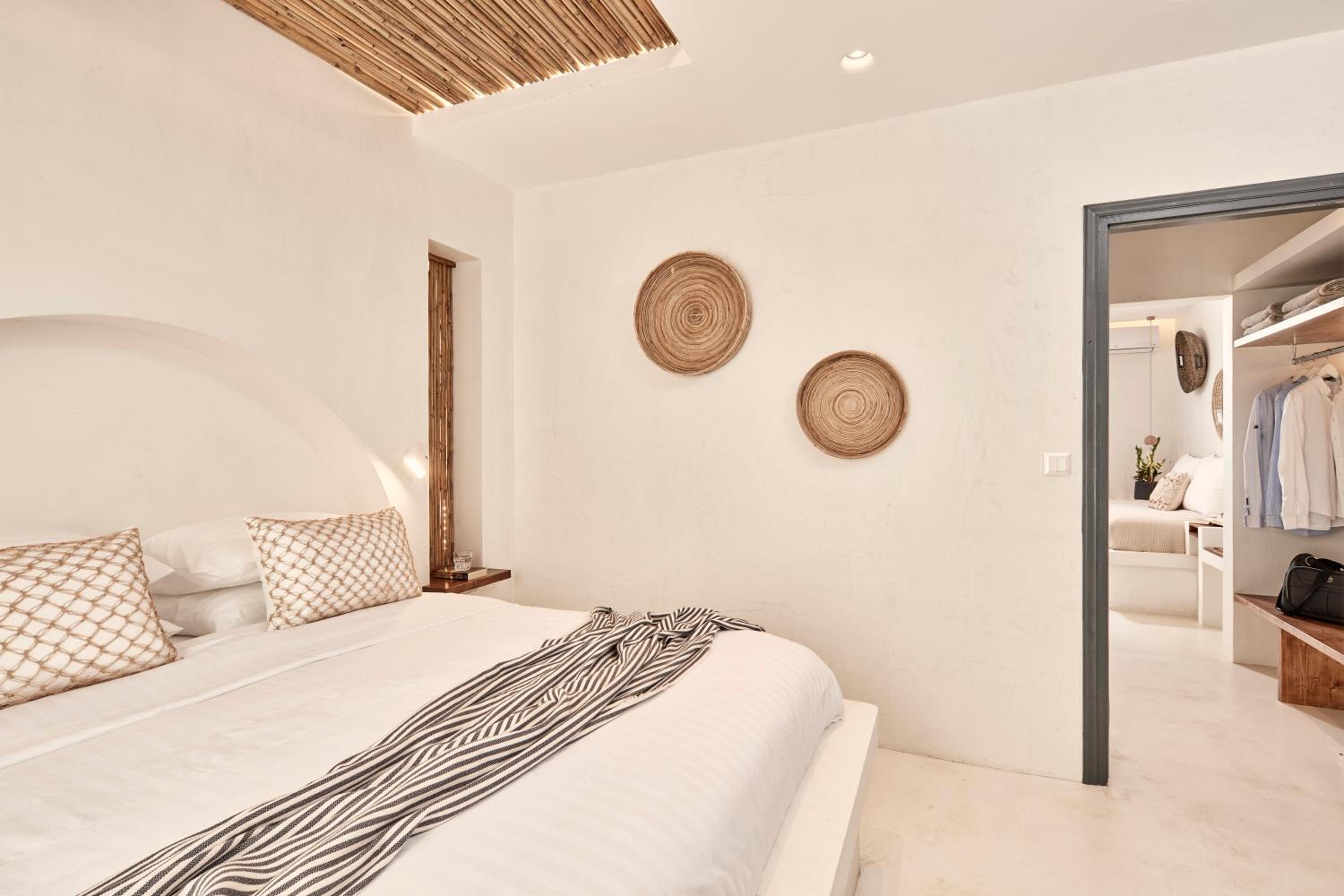 Superior Double Room - Photo 17