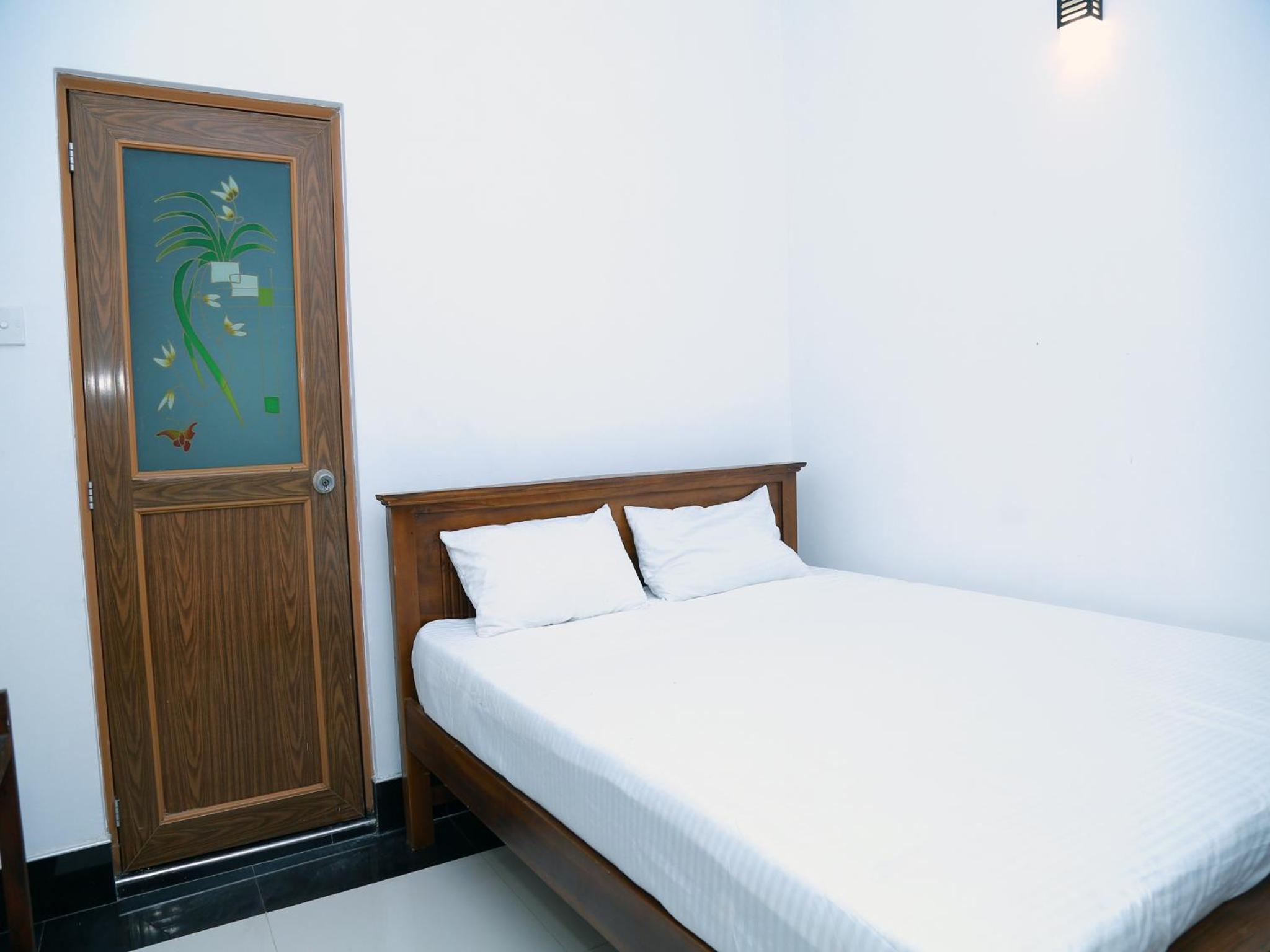 Deluxe Double Room with Balcony photo 1