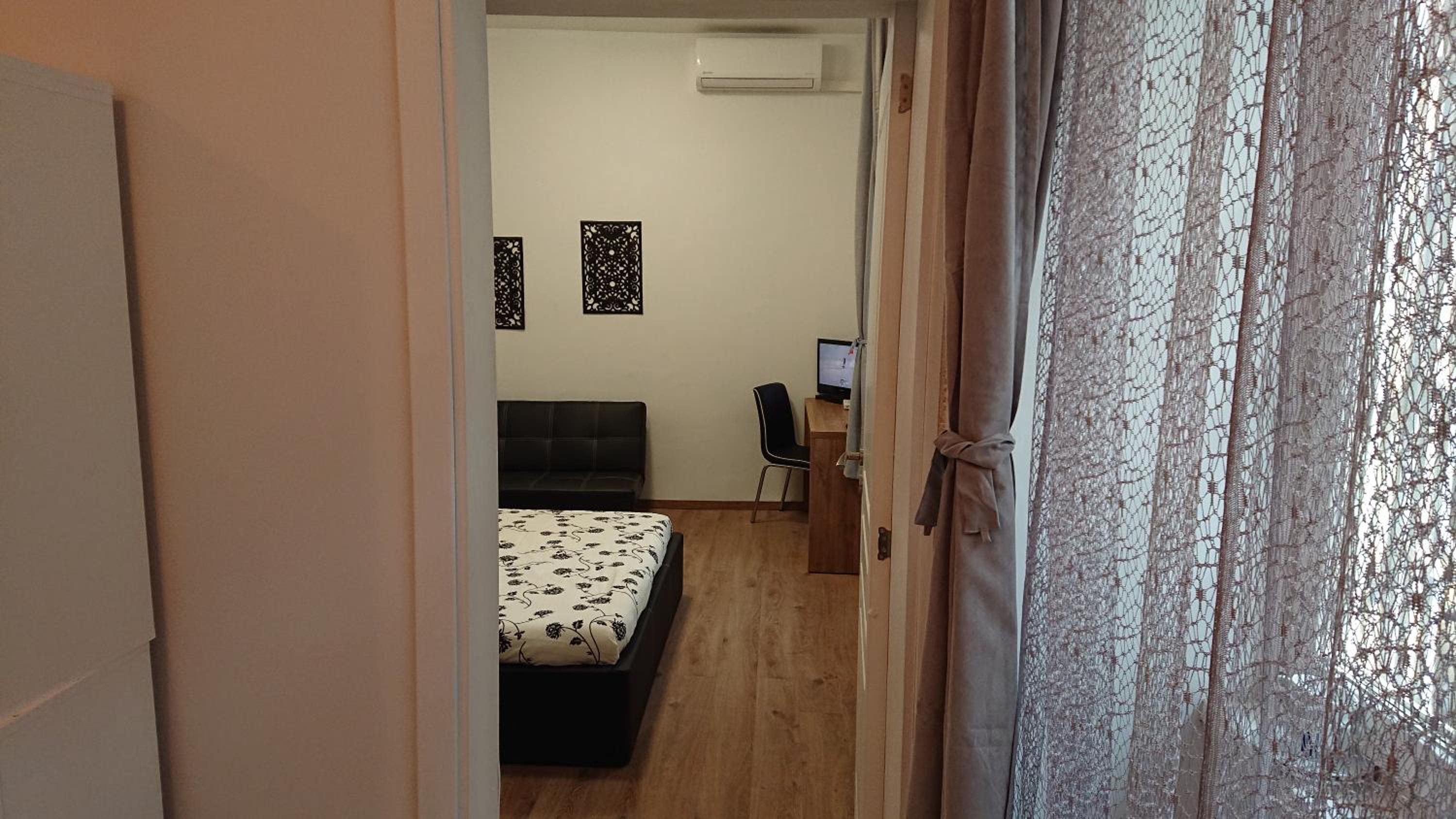 Apartment - Photo 18