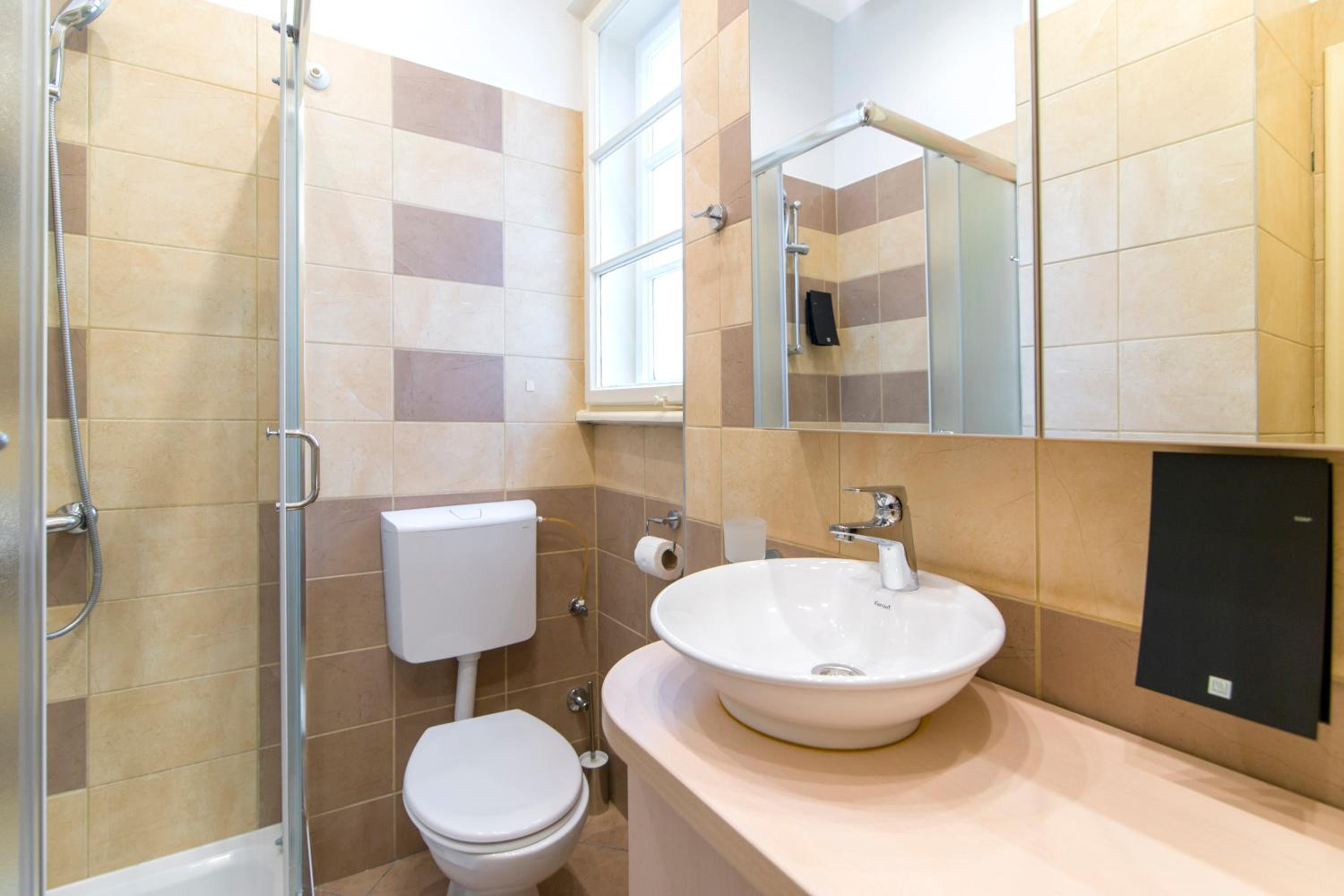 Apartment - Photo 15