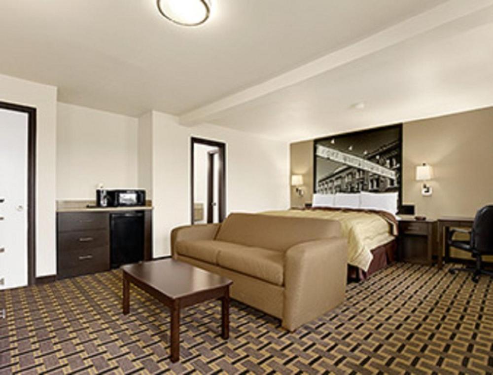 King Studio Suite - Non-Smoking photo 2