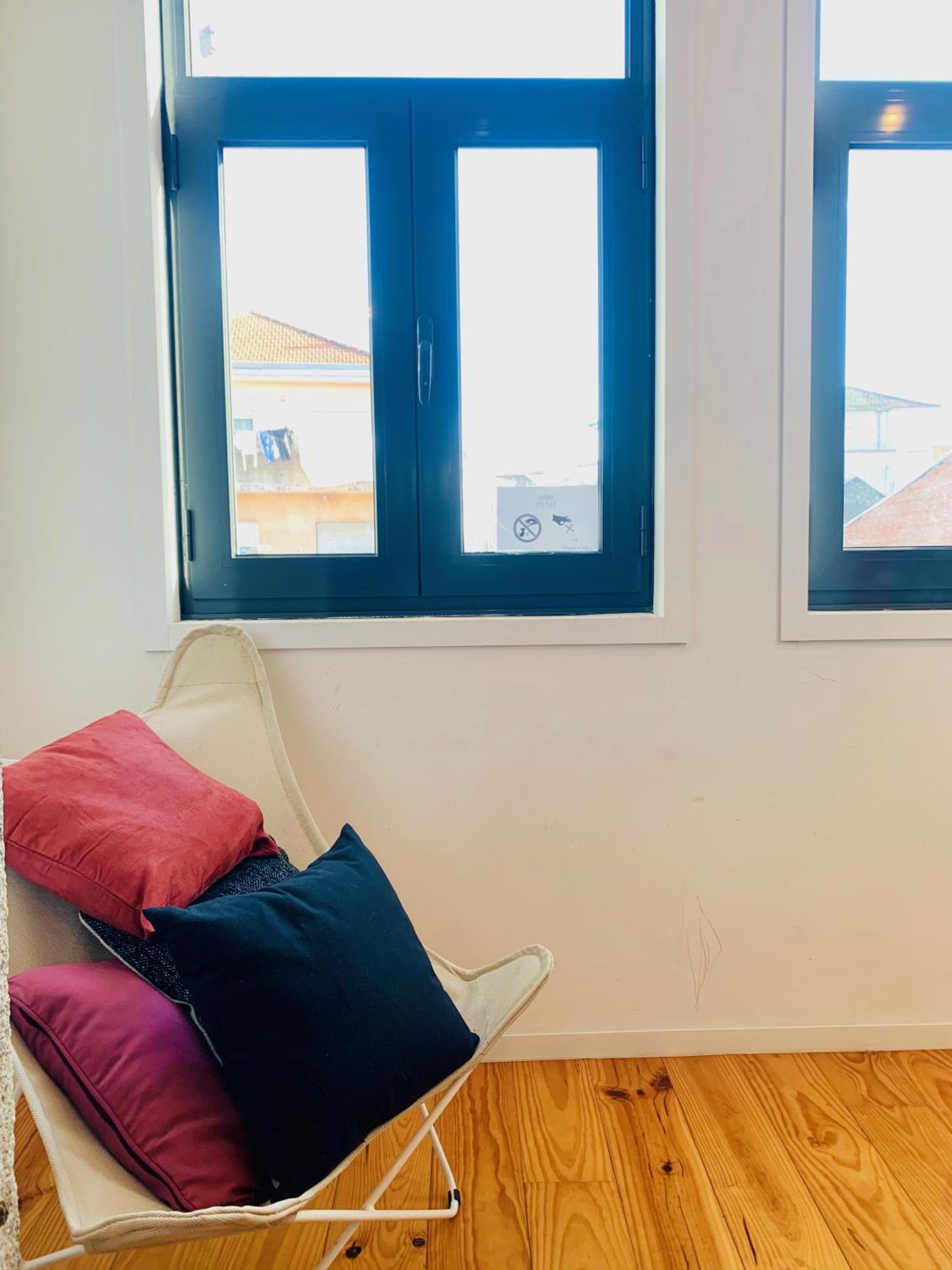 One-Bedroom Apartment - Photo 6