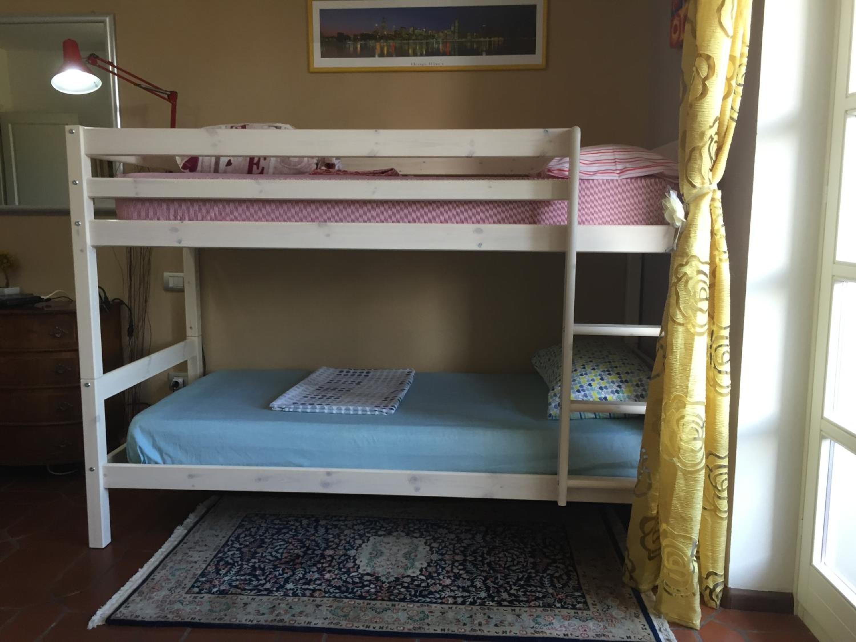 Quadruple Room with Balcony - Photo 12