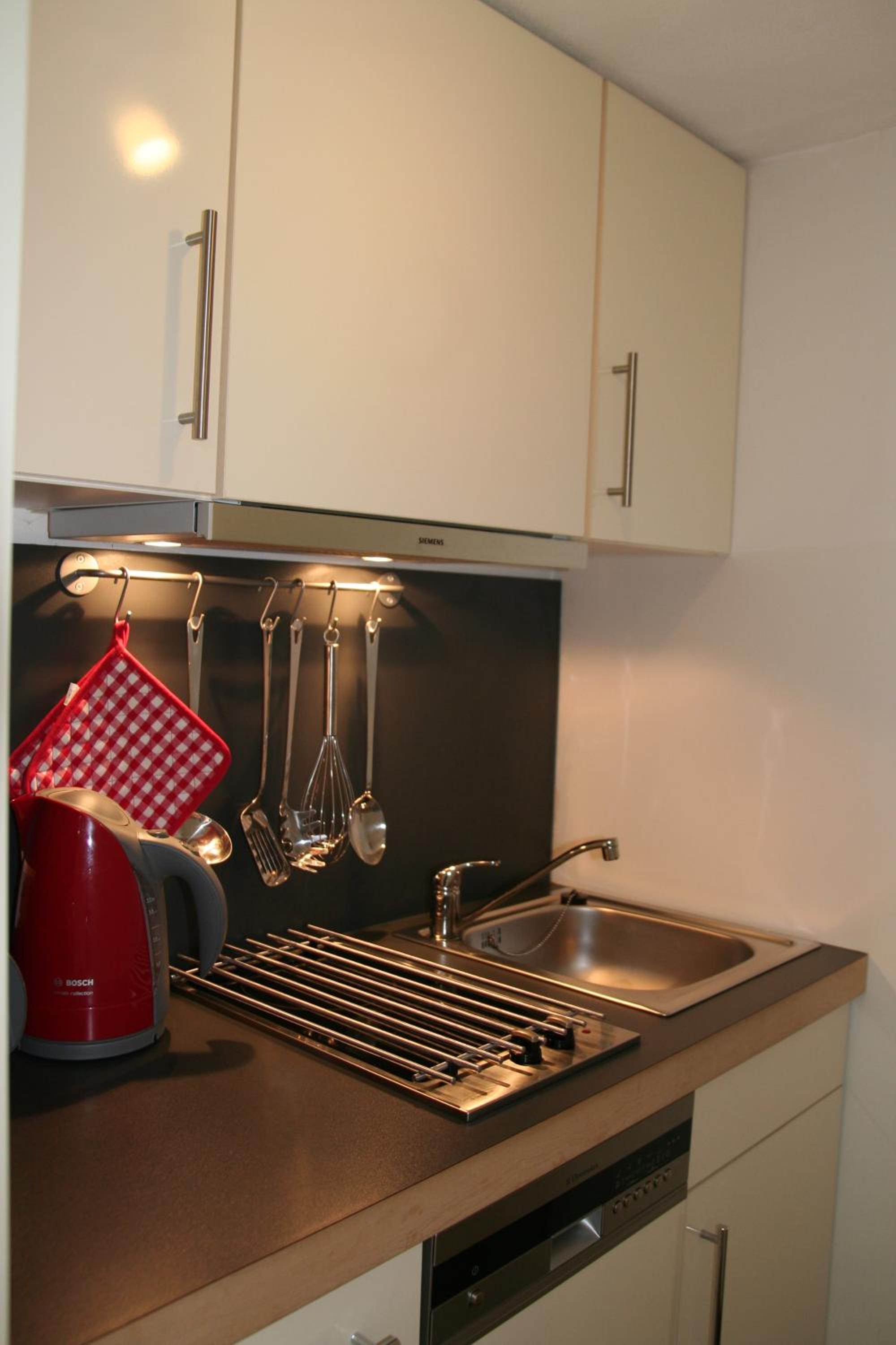 Apartment - Ground Floor photo 3