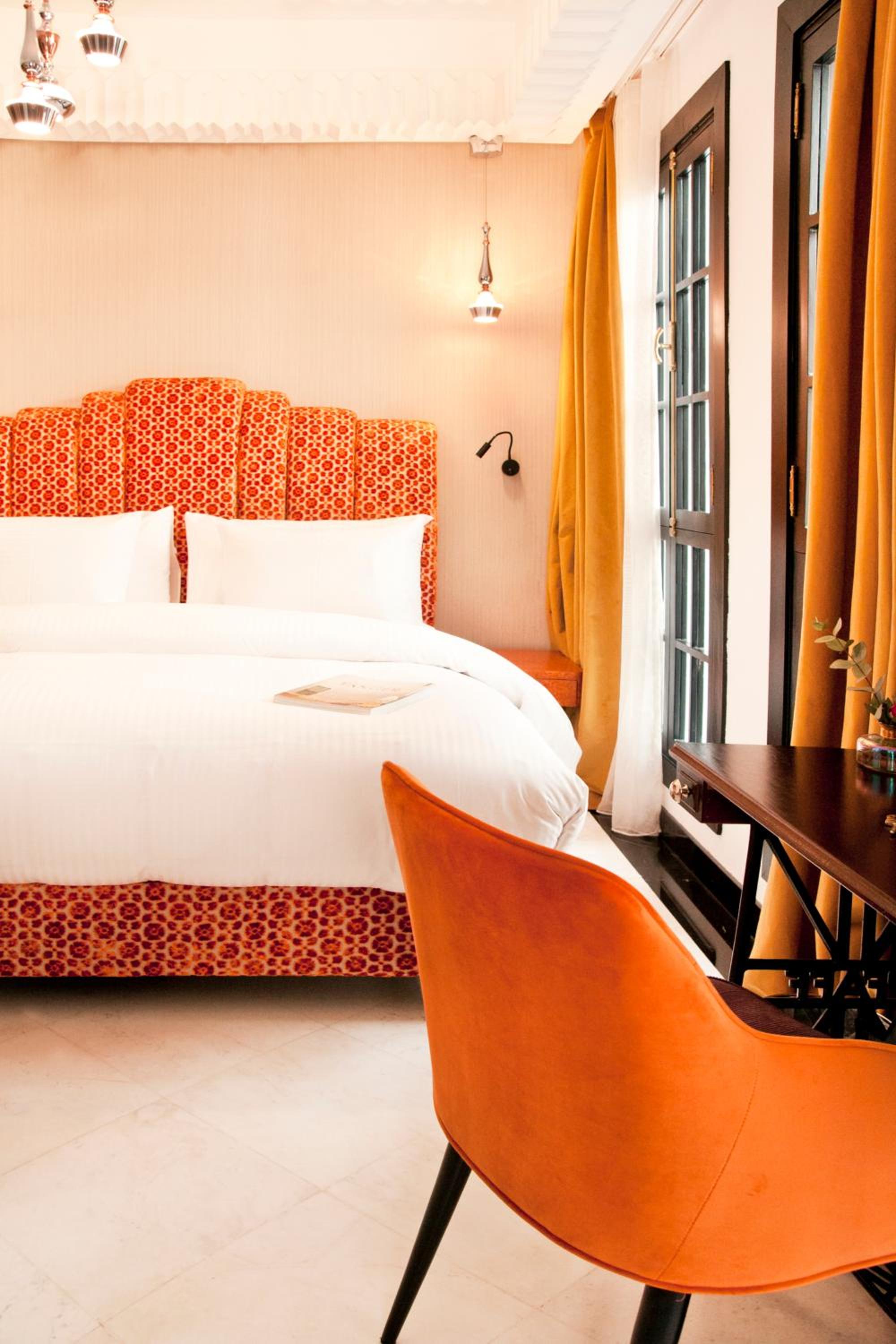 Deluxe King Room - Photo 1