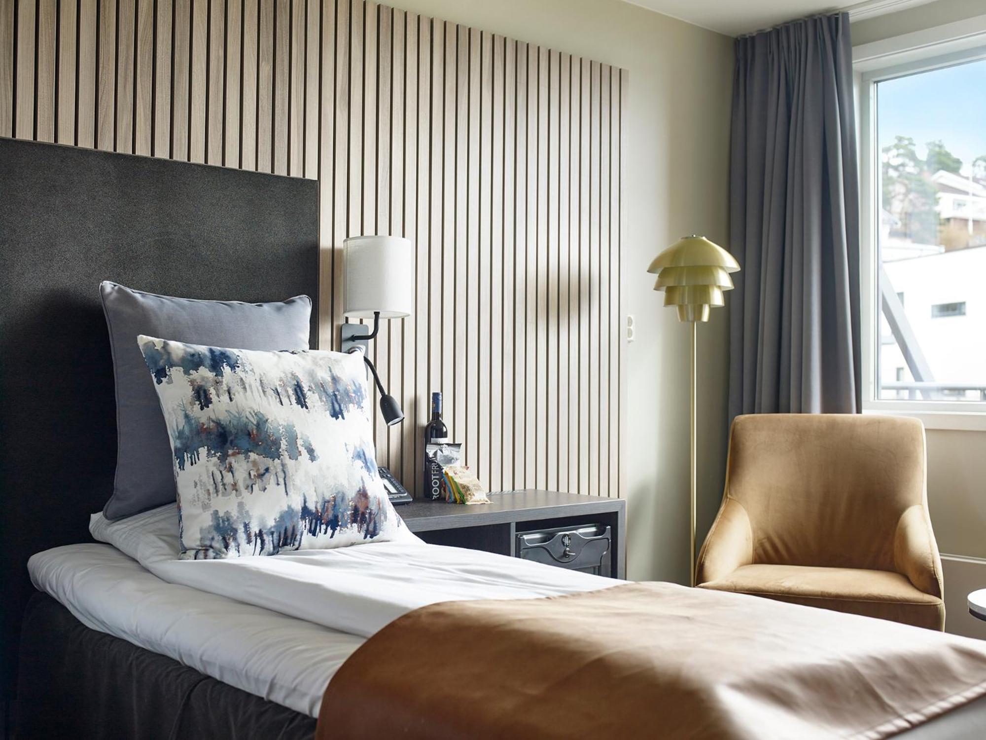 Standard Twin Room - Photo 1