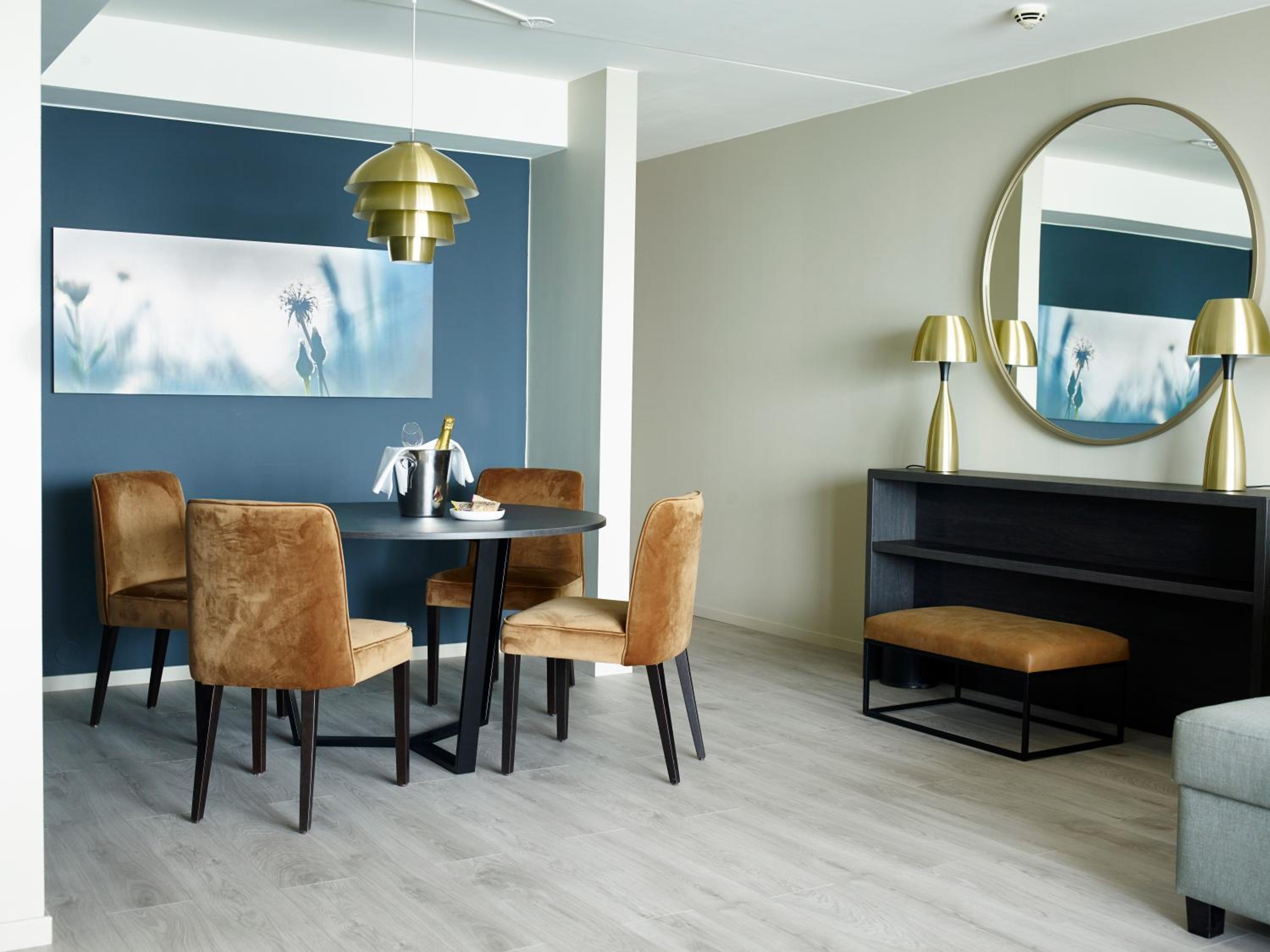 Suite with Sea View - Photo 2
