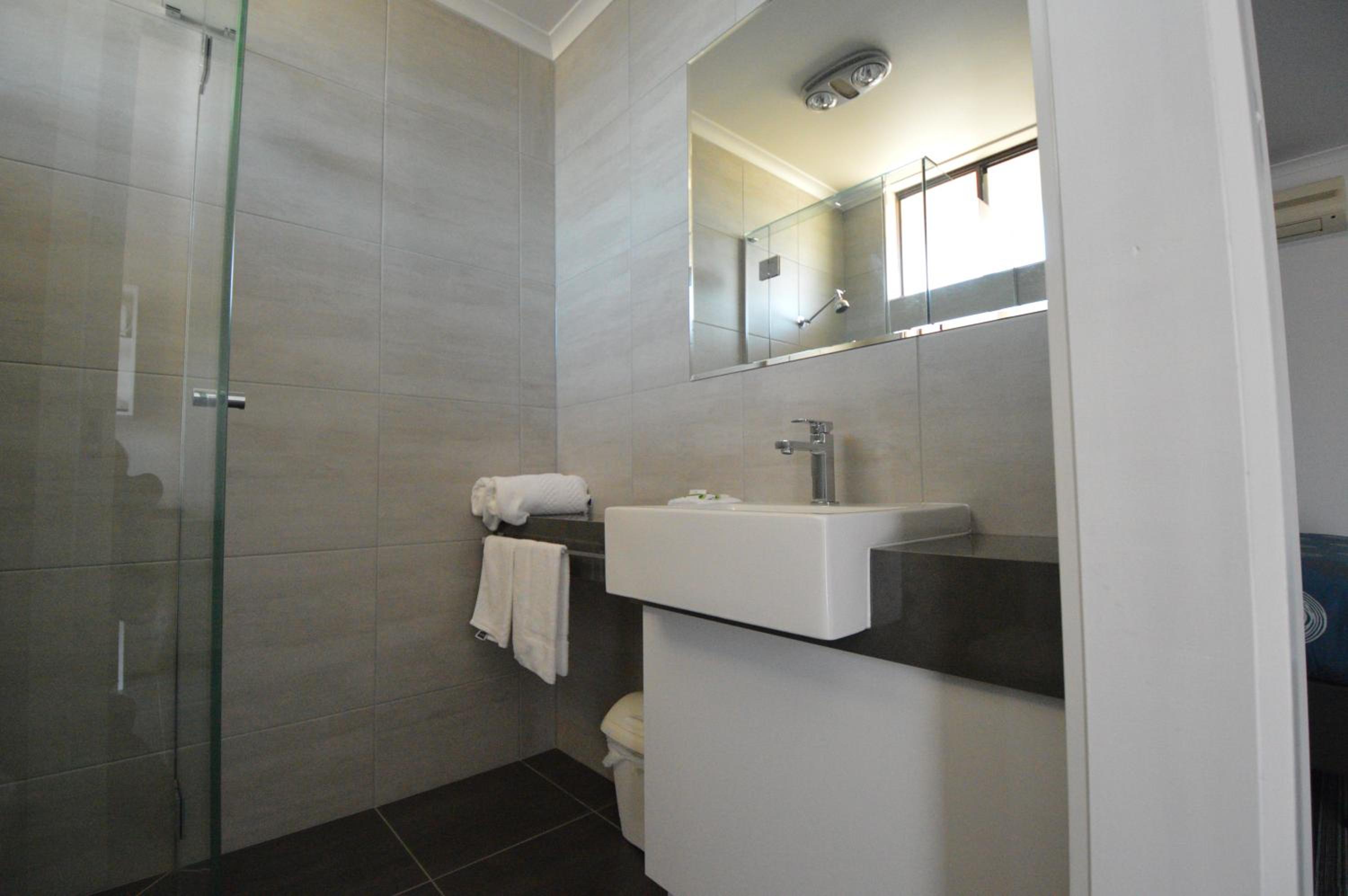 Deluxe Queen Room photo 2