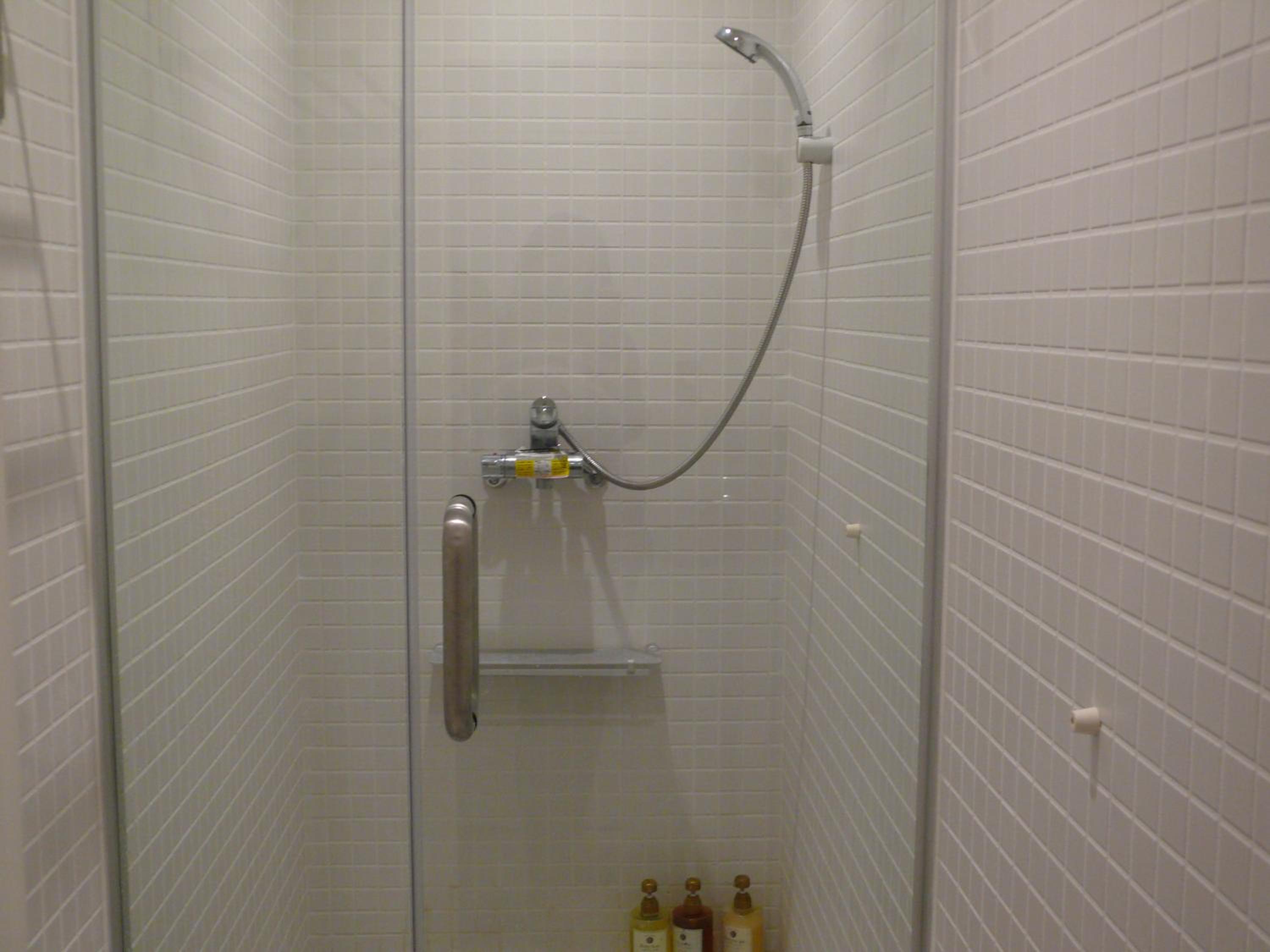 Double Room with Shared Bathroom photo 3