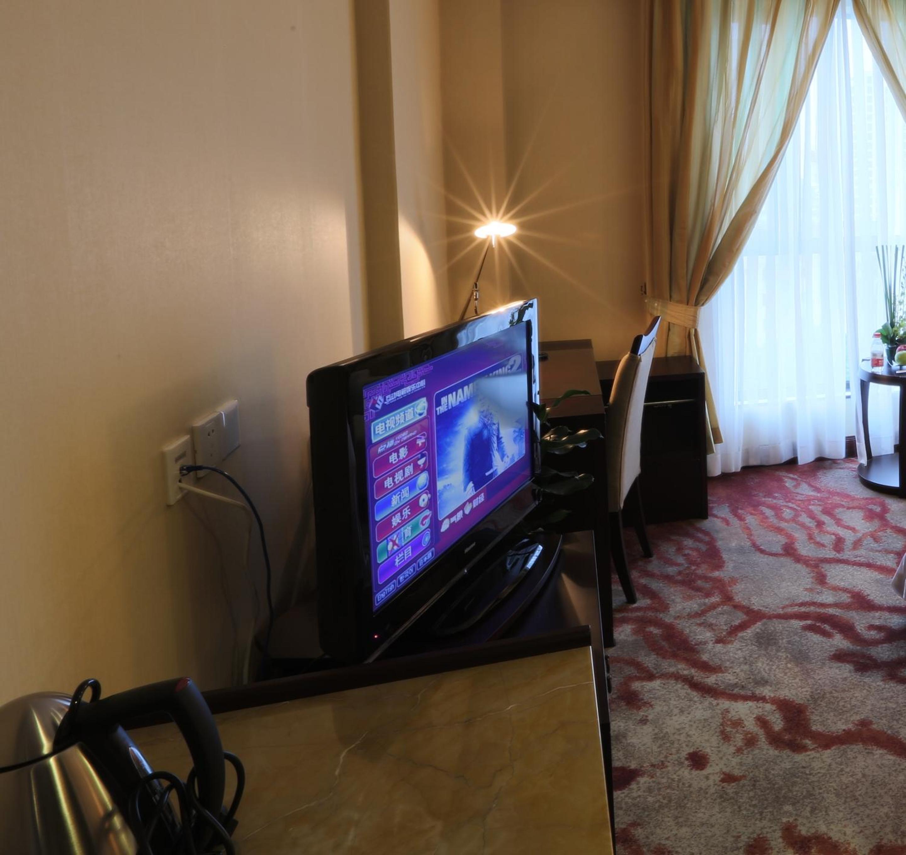 Deluxe Queen Room photo 3
