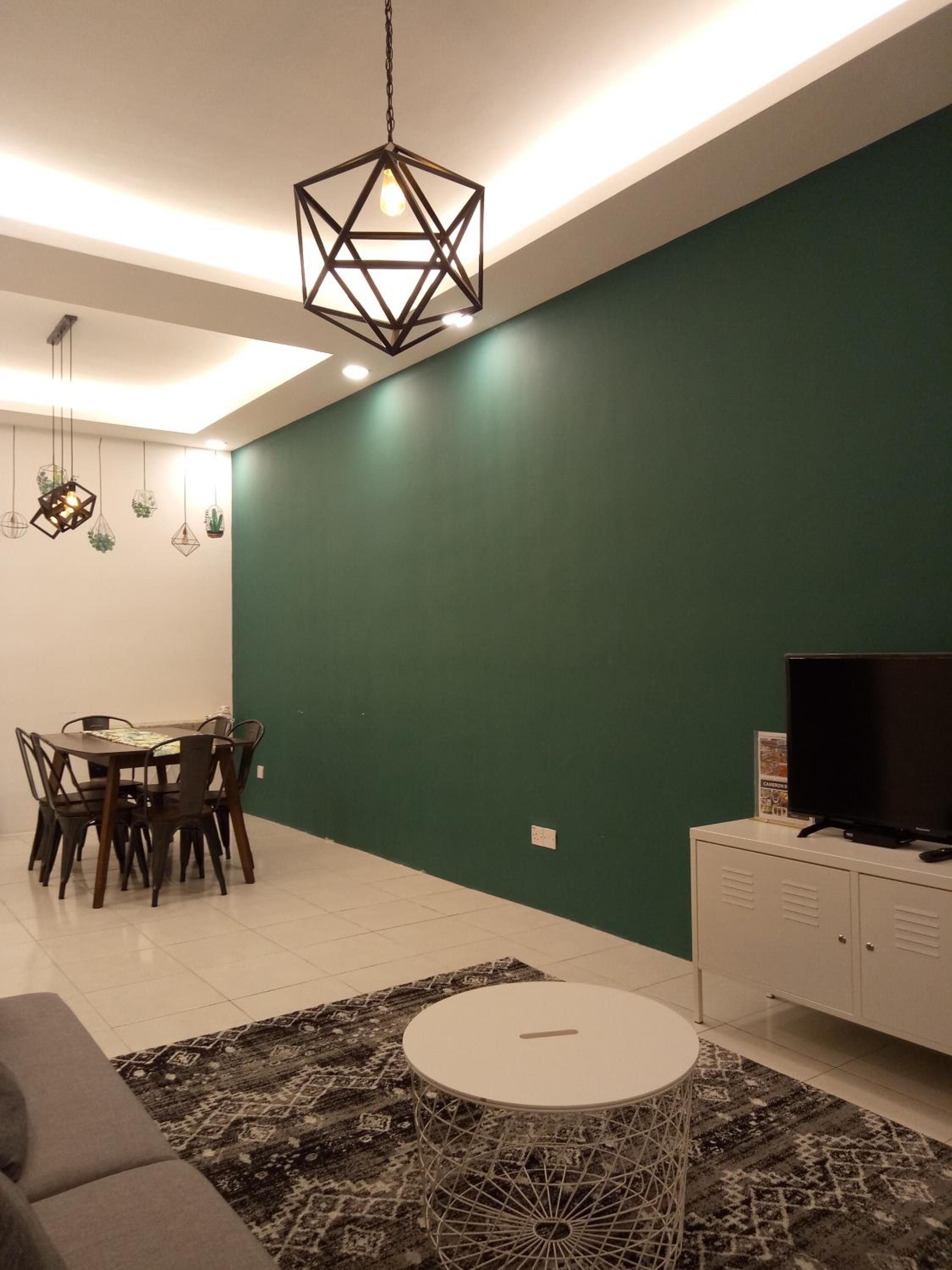 Three-Bedroom Apartment - Photo 11