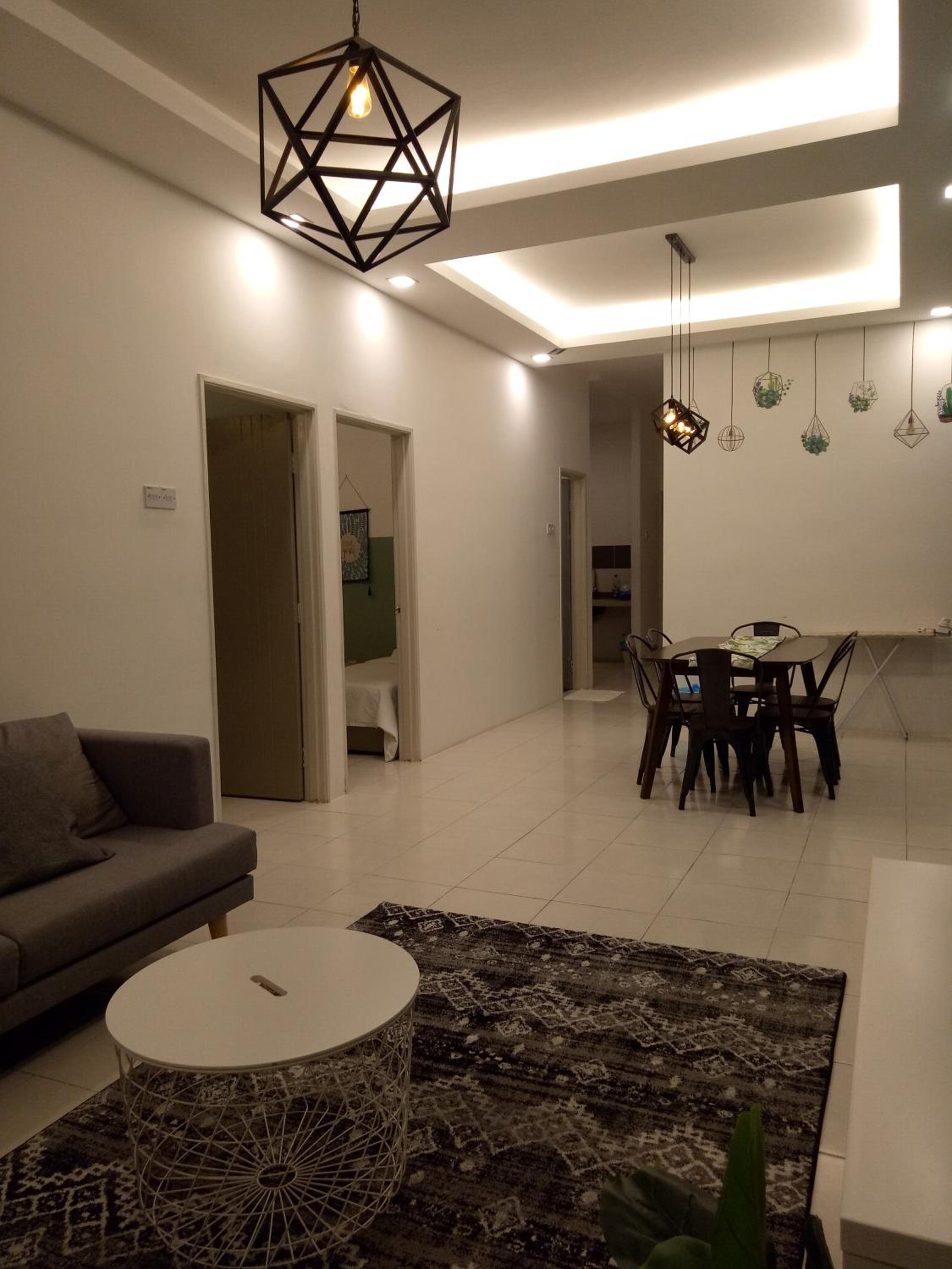 Three-Bedroom Apartment - Photo 15