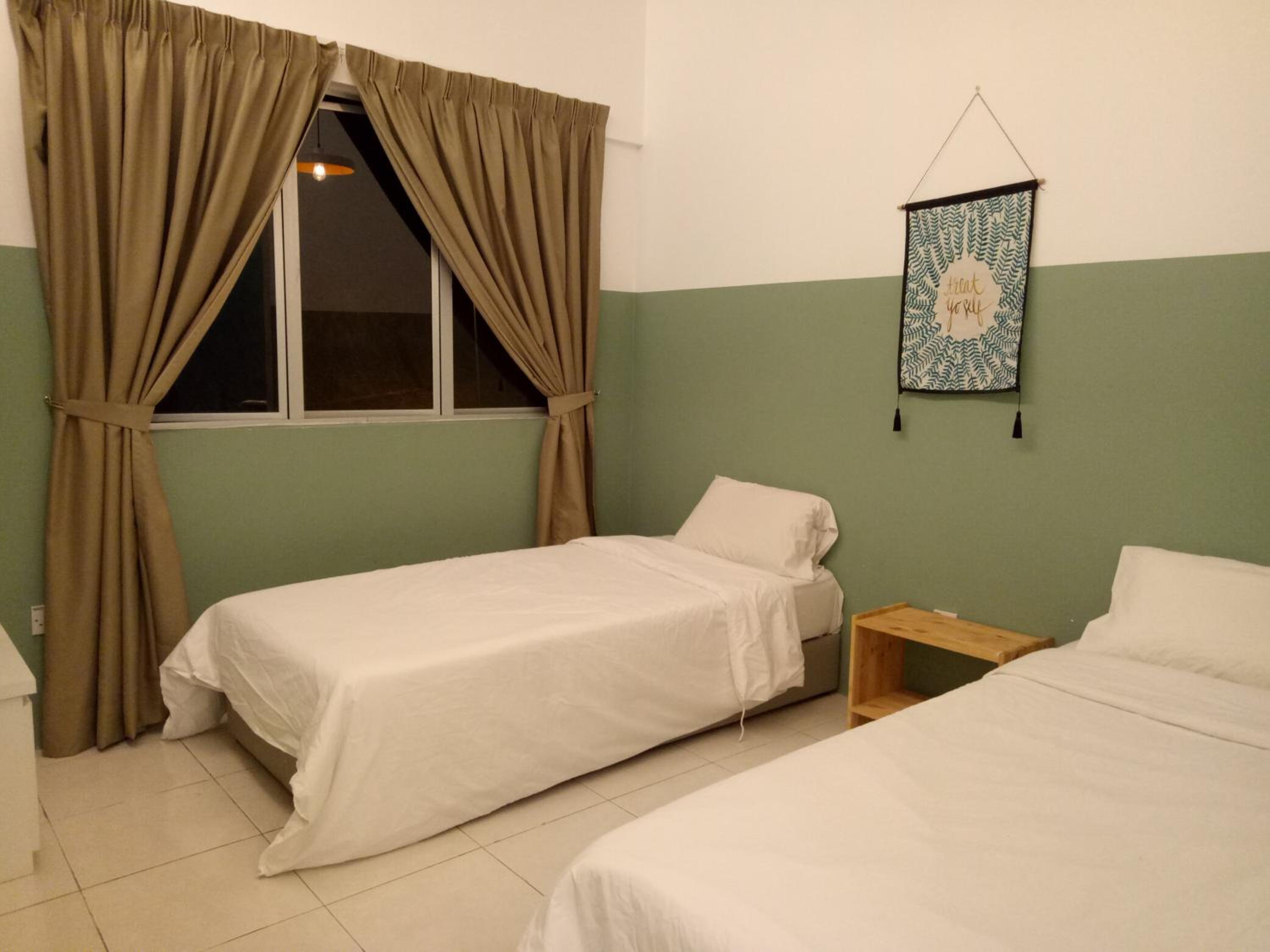 Three-Bedroom Apartment - Photo 14
